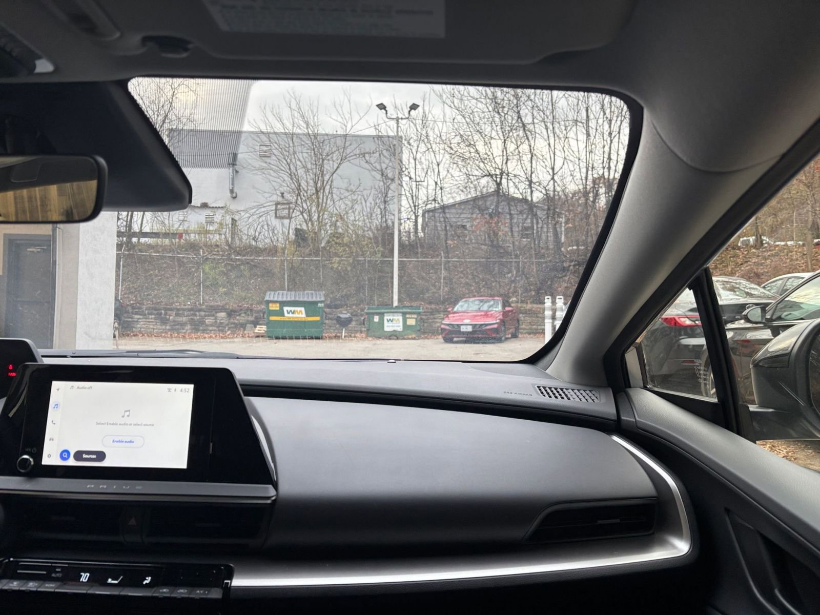 Thumbnail: 2025 Toyota Prius - 33