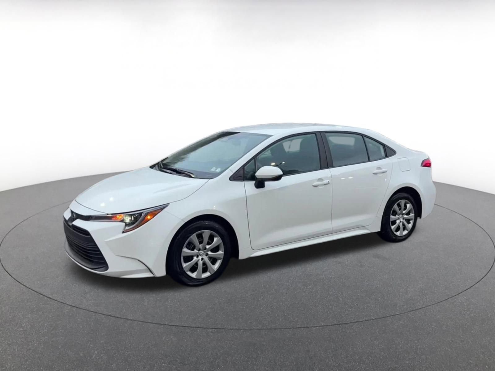 Thumbnail: 2025 Toyota Corolla - 9