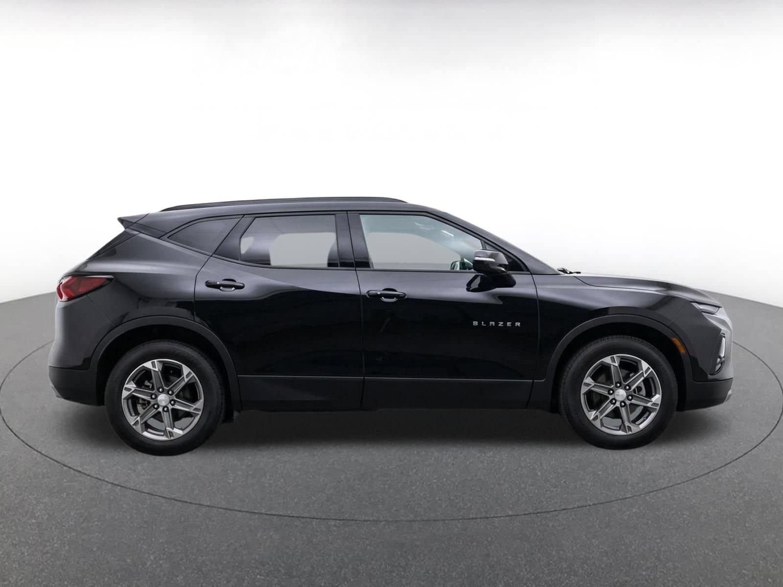 Thumbnail: 2025 Chevrolet Blazer - 10