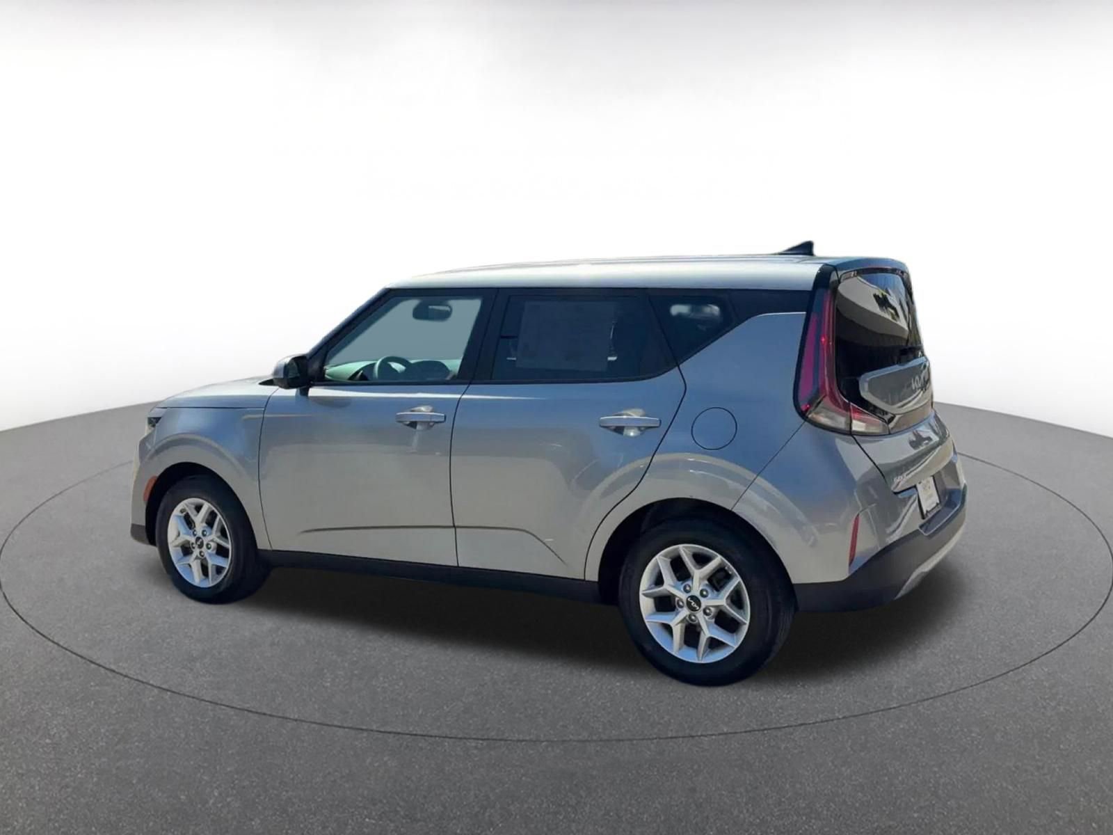 Thumbnail: 2025 Kia Soul - 10