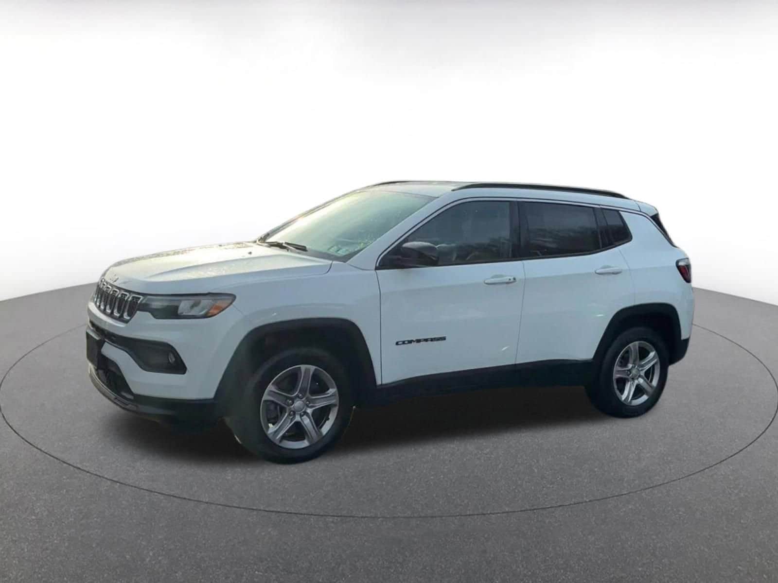 Thumbnail: 2023 Jeep Compass - 8