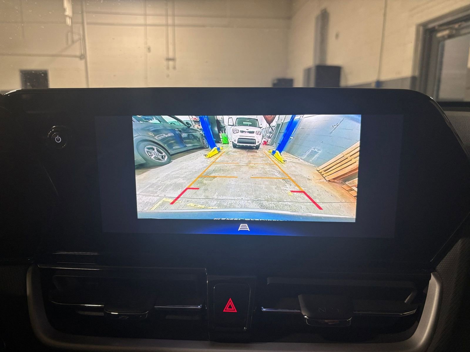 Thumbnail: 2025 Chevrolet TrailBlazer - 17