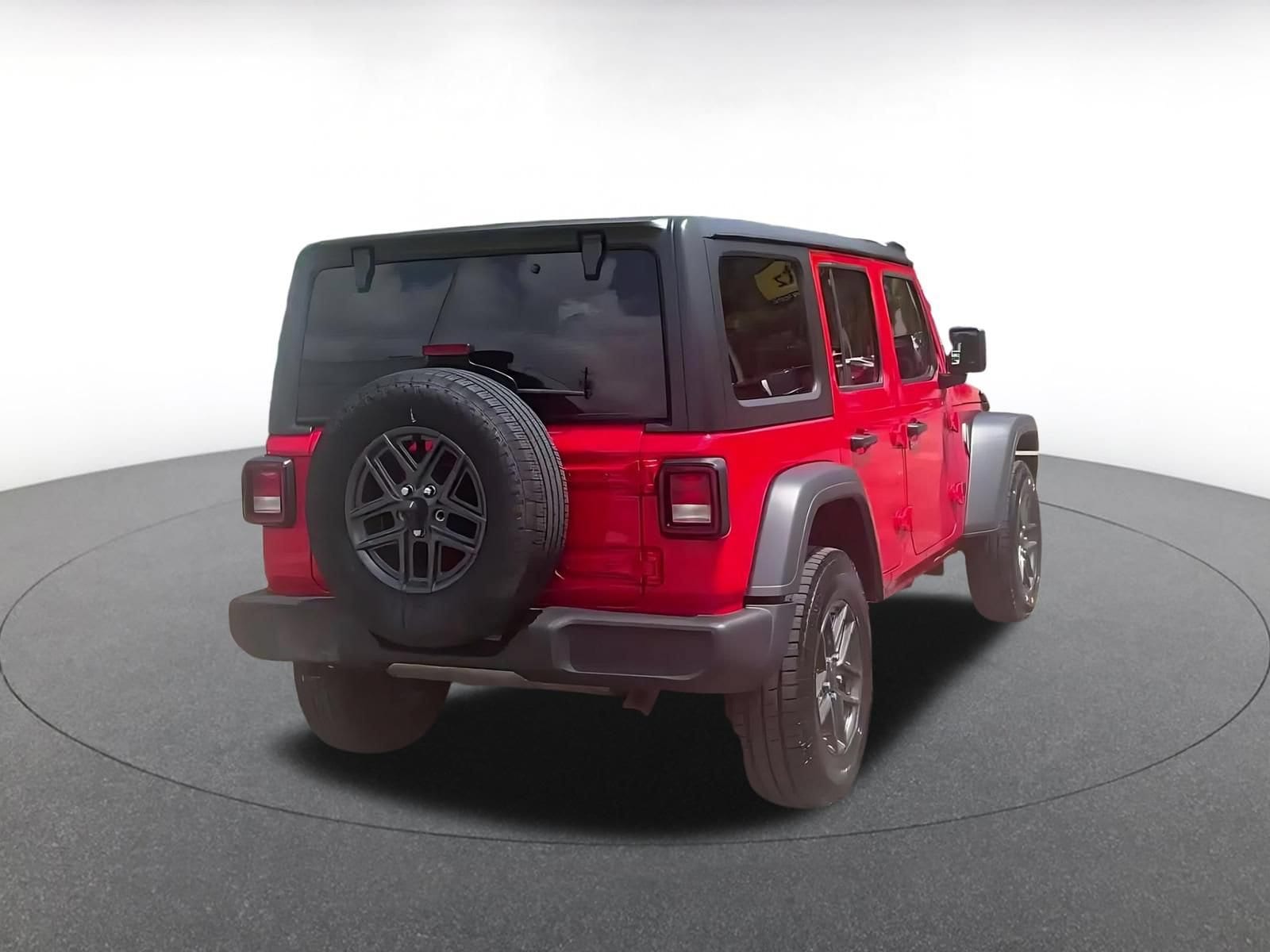 Thumbnail: 2025 Jeep Wrangler - 12