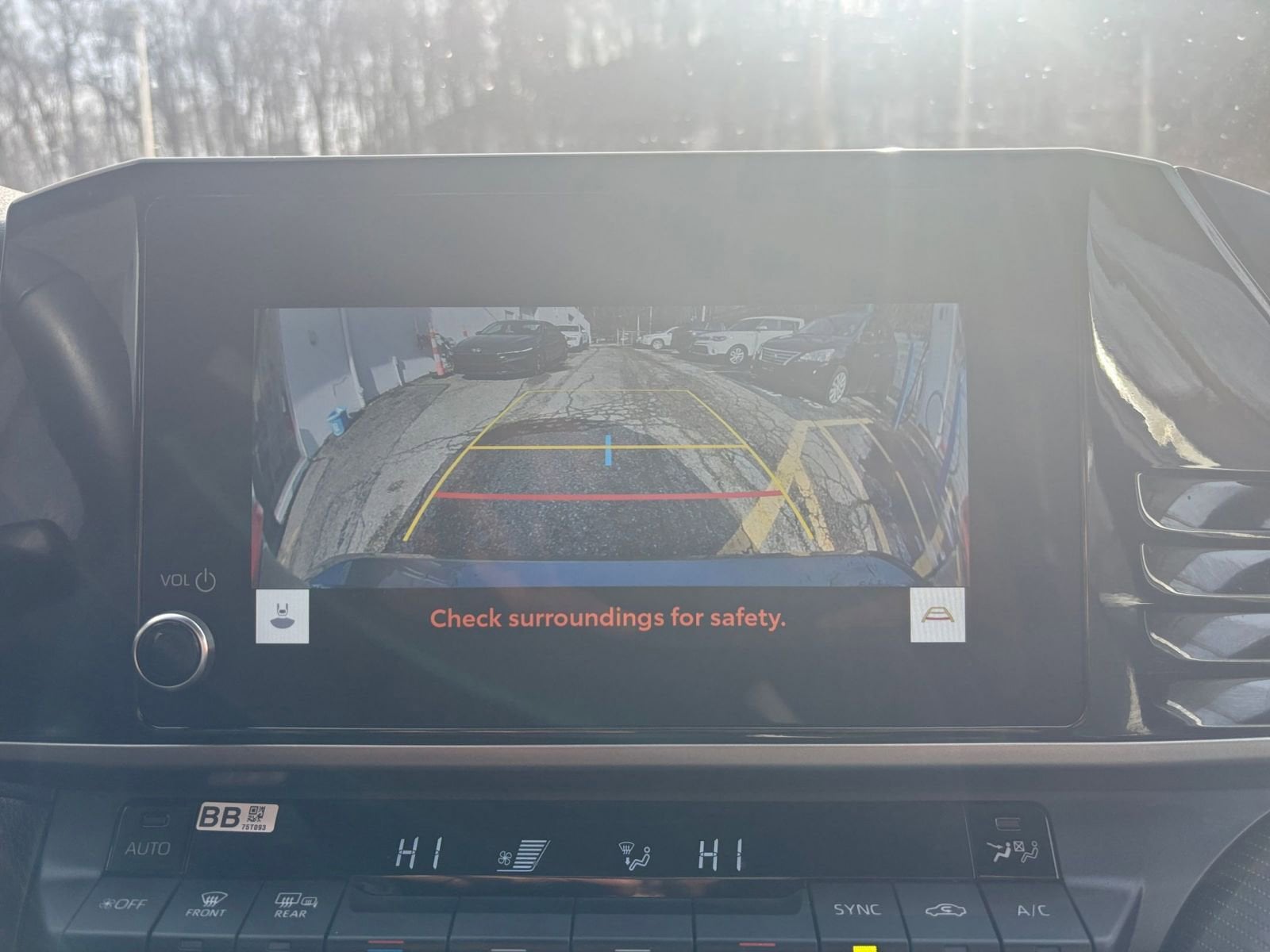 Thumbnail: 2025 Toyota Camry - 25