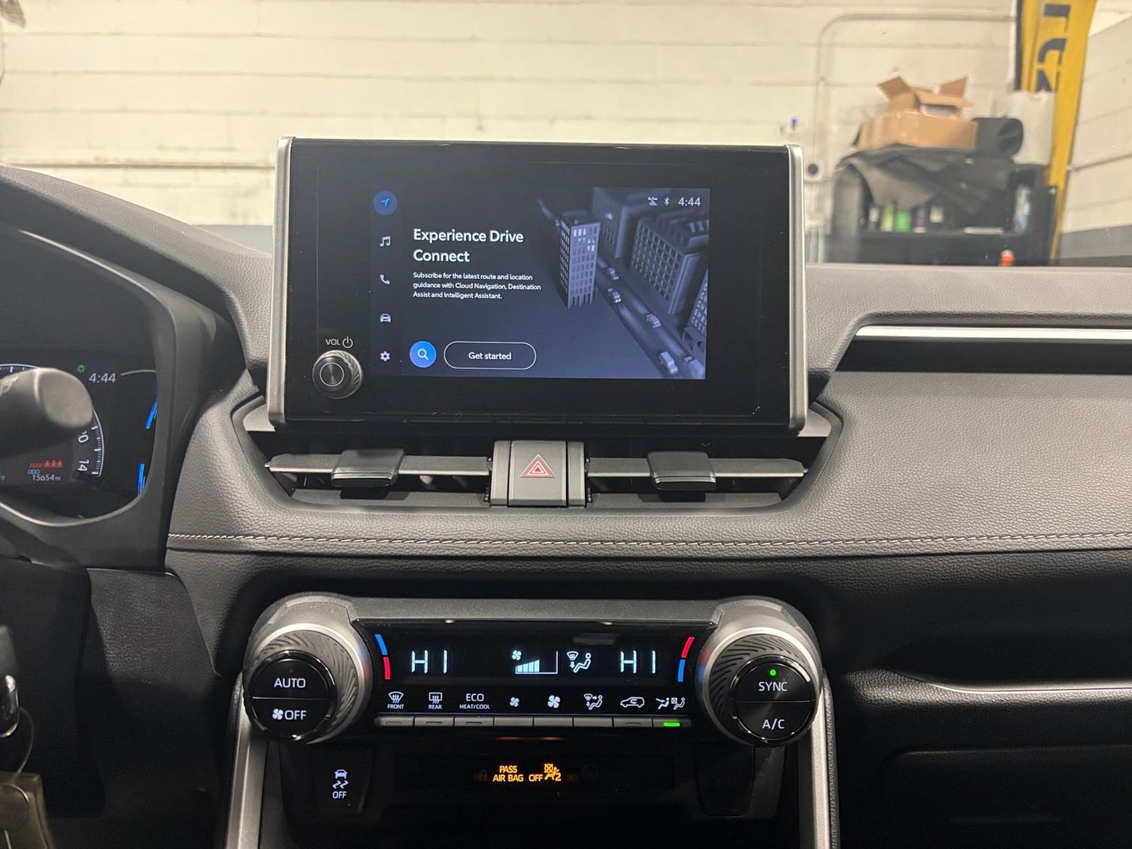 Thumbnail: 2025 Toyota RAV4 - 18