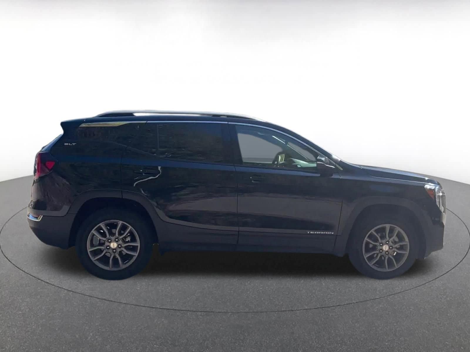 Thumbnail: 2024 GMC Terrain - 16