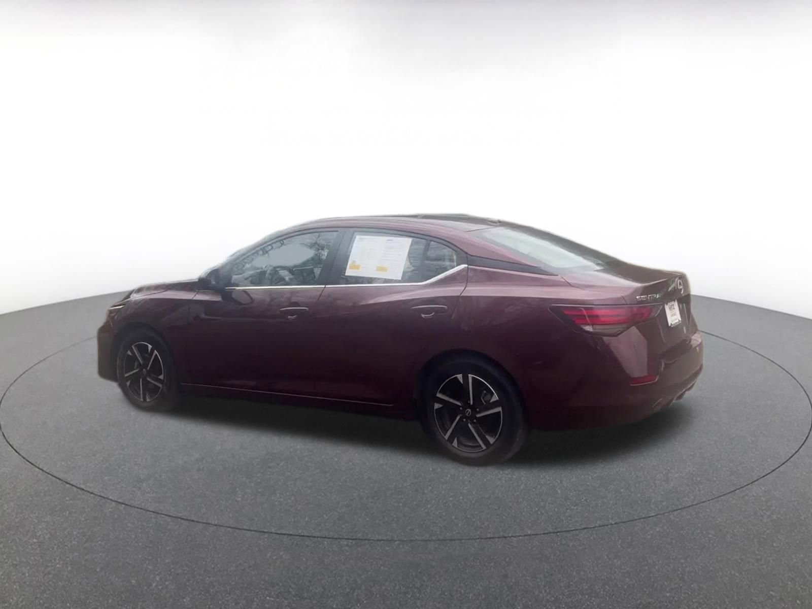 Thumbnail: 2025 Nissan Sentra - 10