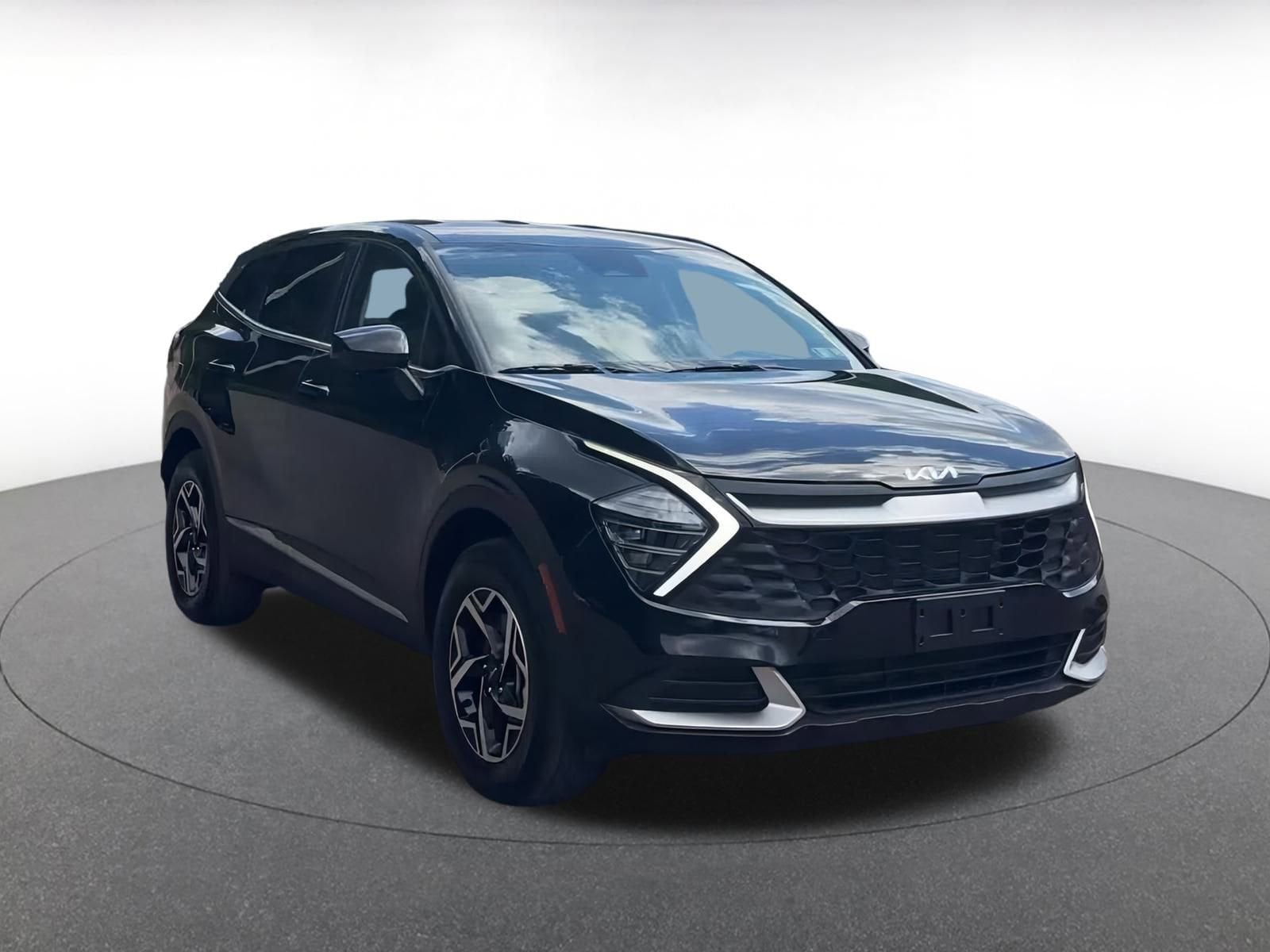 Thumbnail: 2024 Kia Sportage - 3