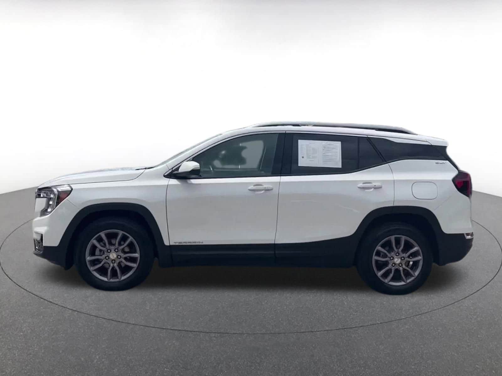 Thumbnail: 2024 GMC Terrain - 9