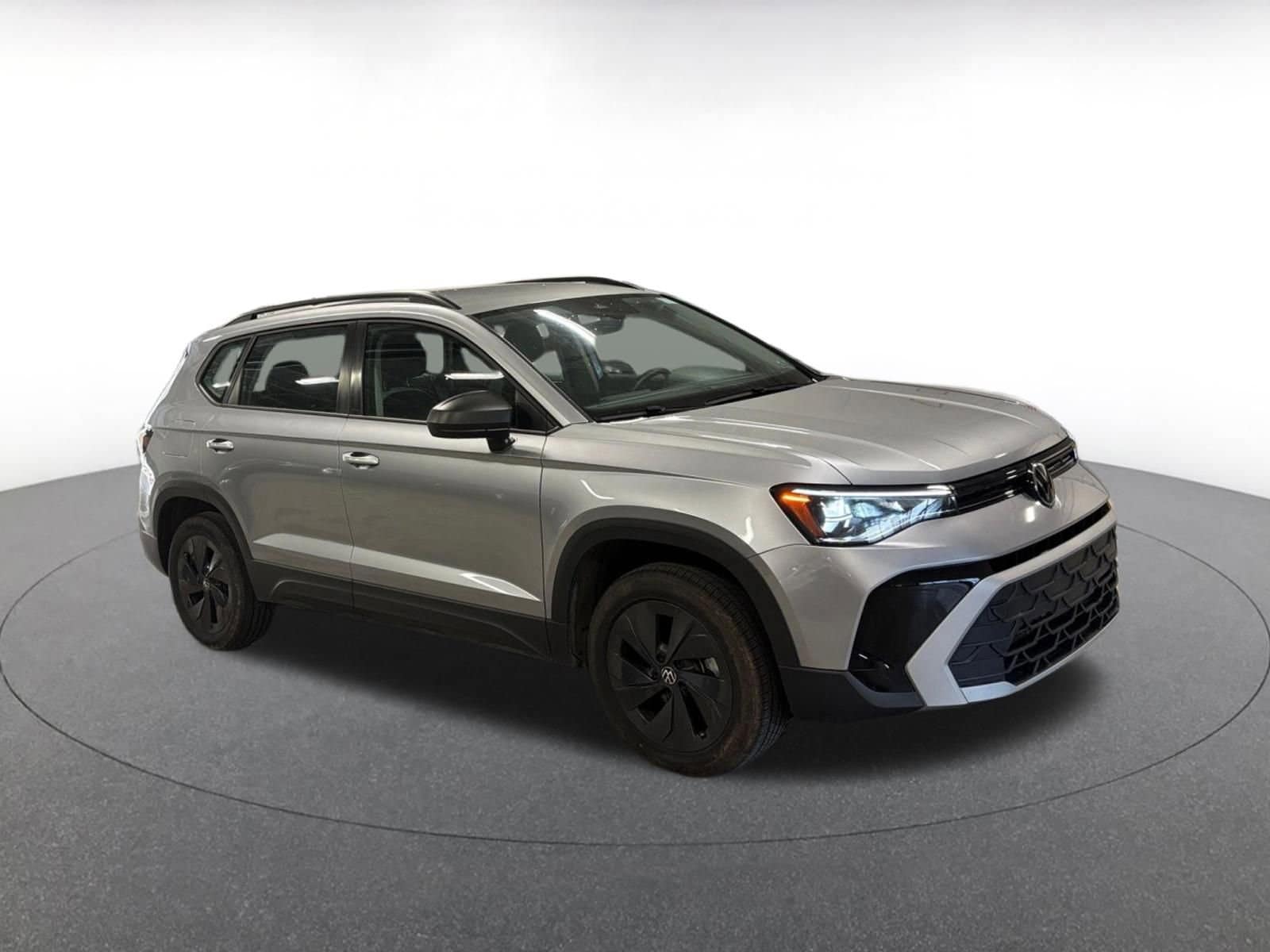 Thumbnail: 2025 Volkswagen Taos - 1