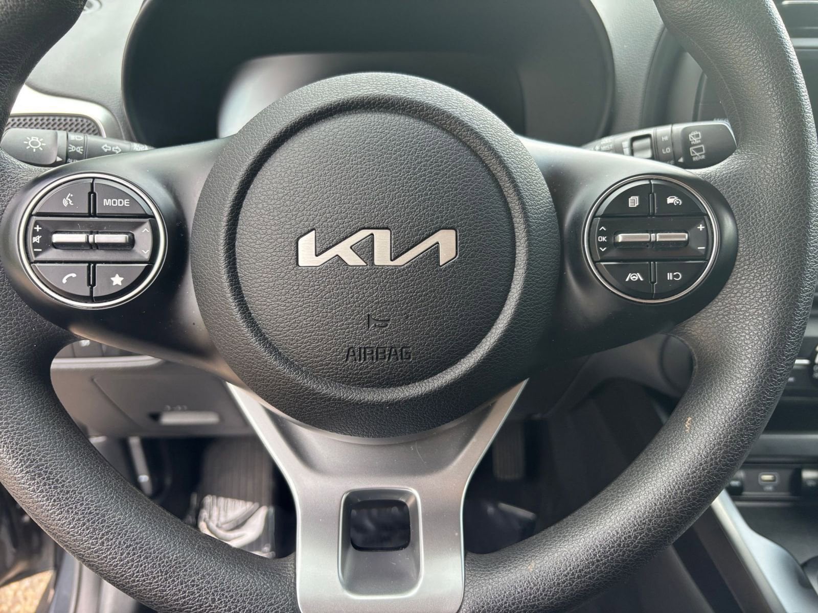 Thumbnail: 2024 Kia Soul - 27