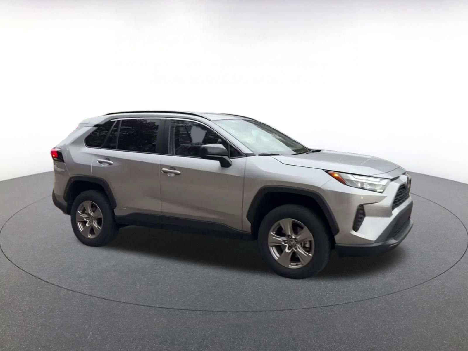 Thumbnail: 2025 Toyota RAV4 - 2