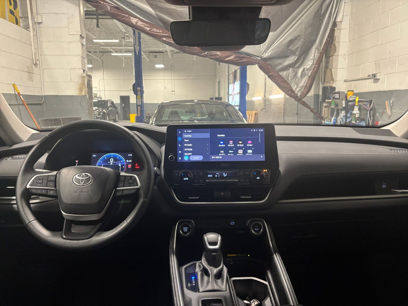 Thumbnail: 2025 Toyota Grand Highlander - 35