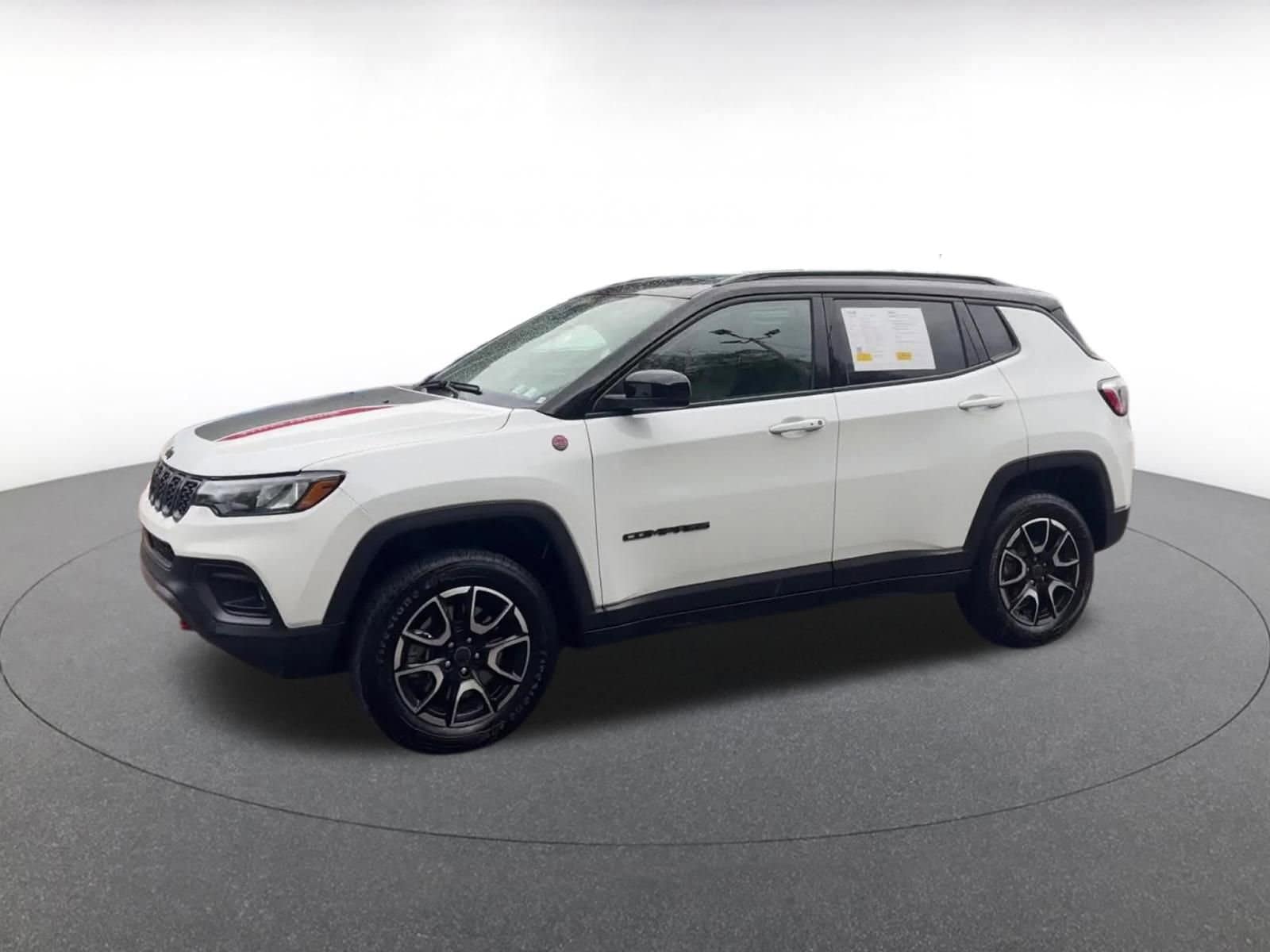 Thumbnail: 2025 Jeep Compass - 8