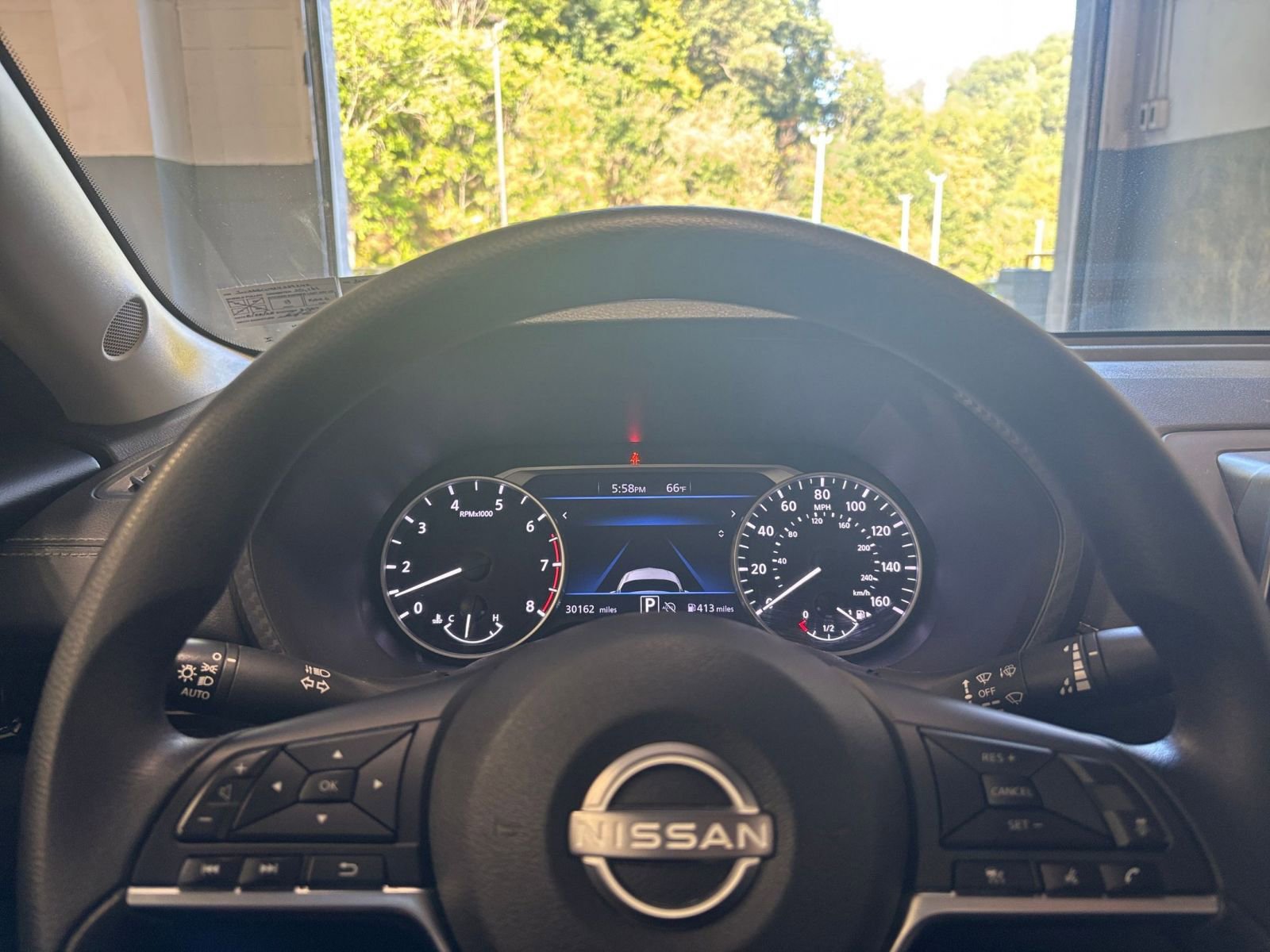 Thumbnail: 2024 Nissan Sentra - 25