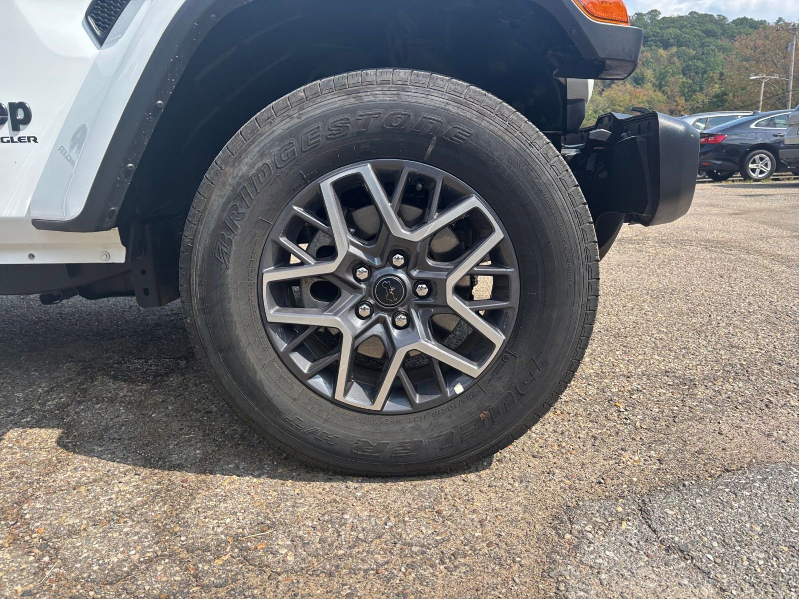 Thumbnail: 2025 Jeep Wrangler - 29