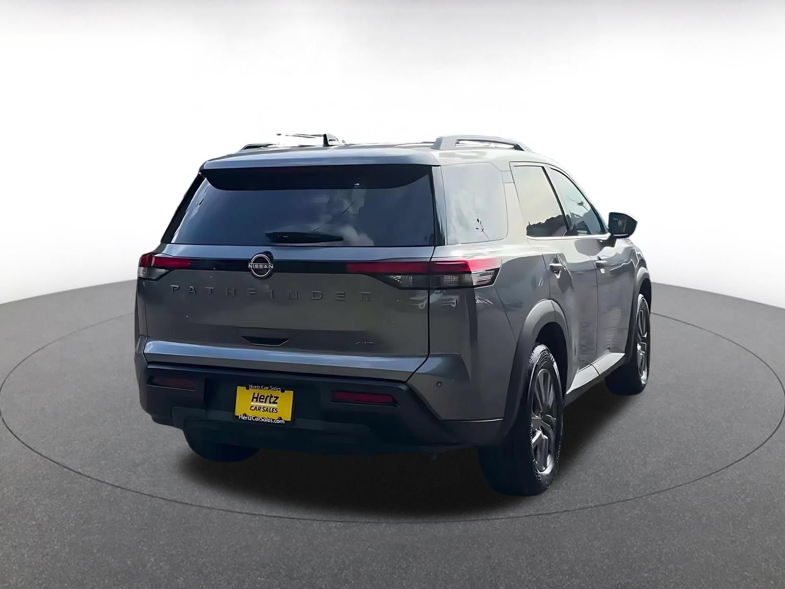 Thumbnail: 2026 Nissan Pathfinder - 13