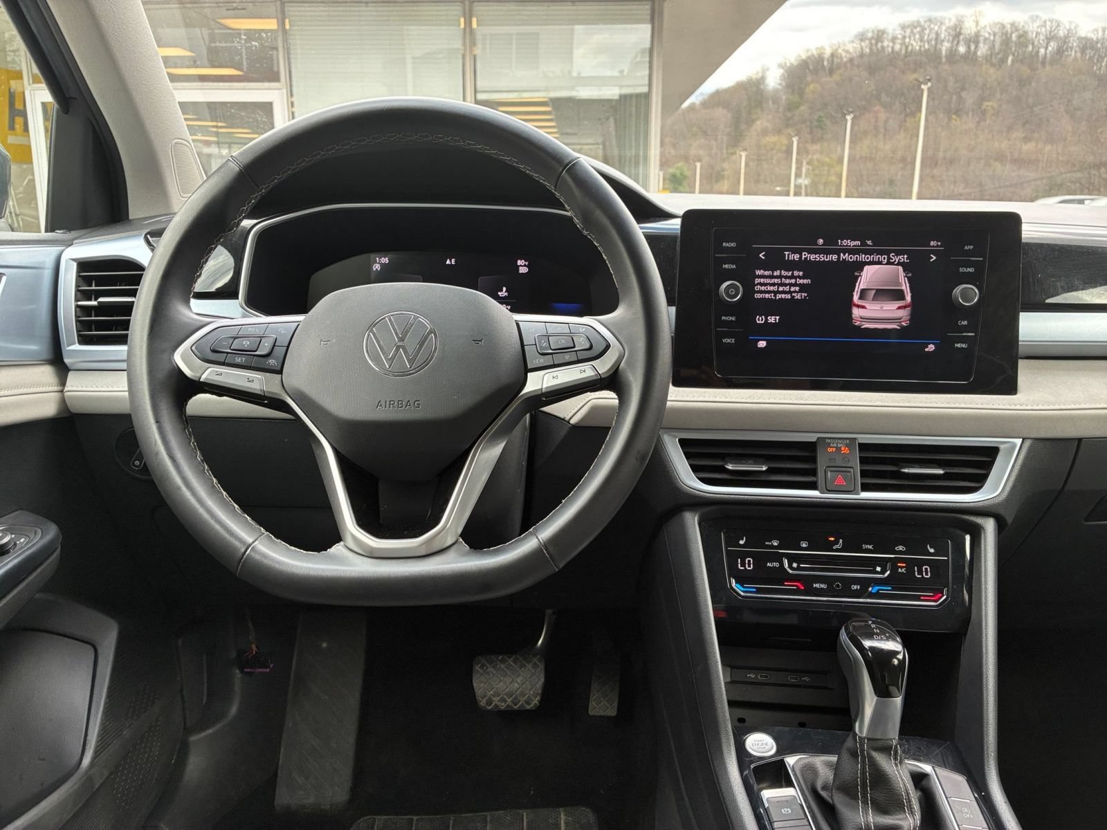 Thumbnail: 2025 Volkswagen Taos - 30