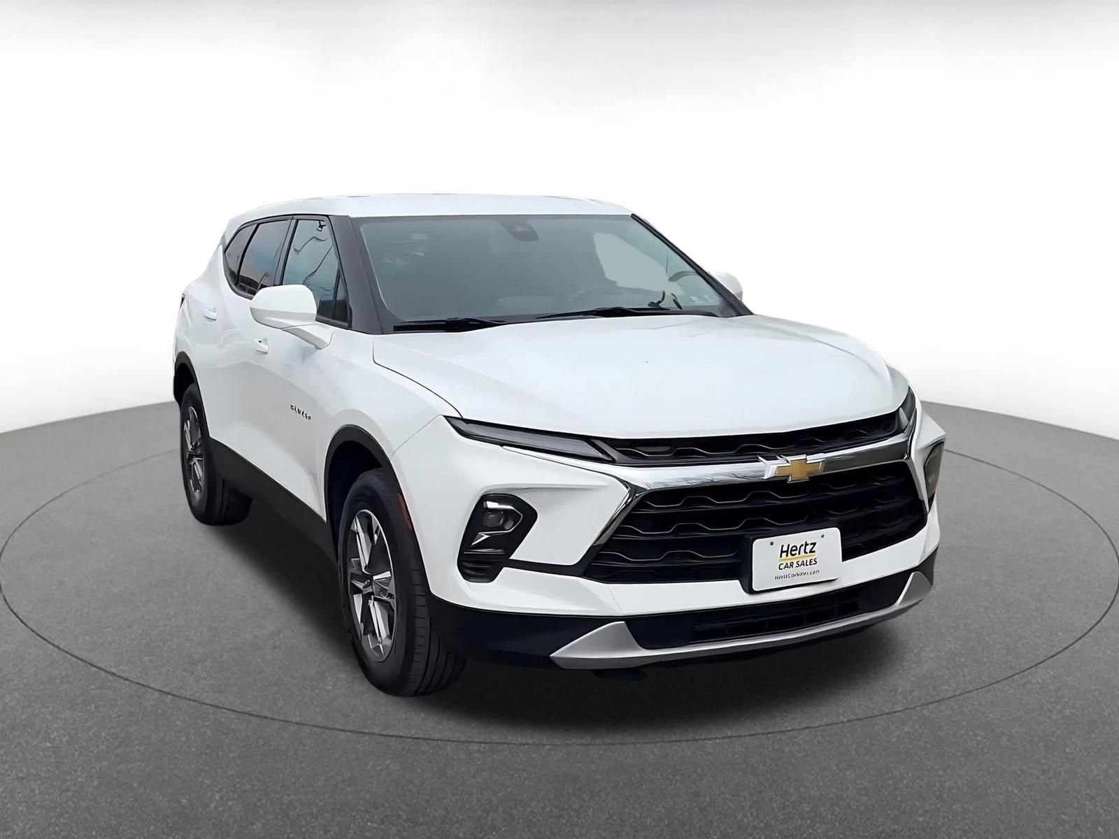 Thumbnail: 2025 Chevrolet Blazer - 3