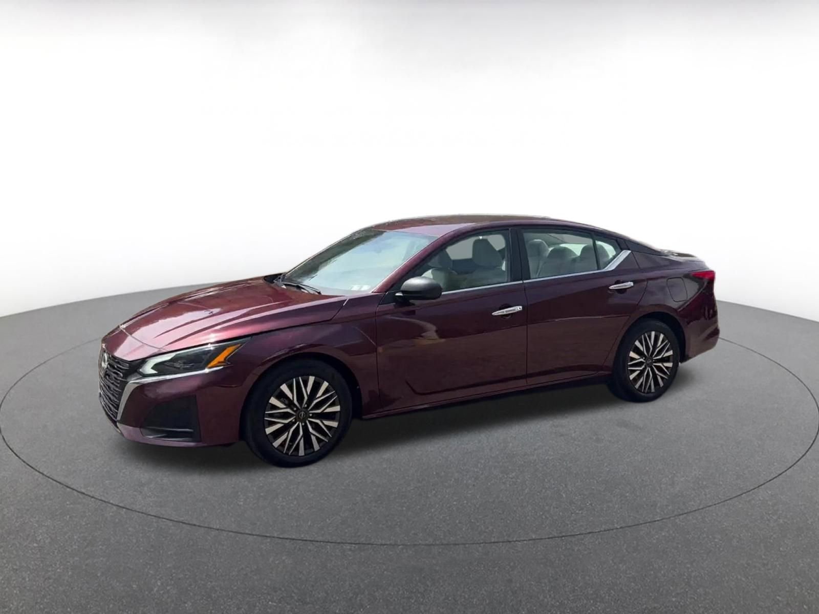Thumbnail: 2025 Nissan Altima - 8