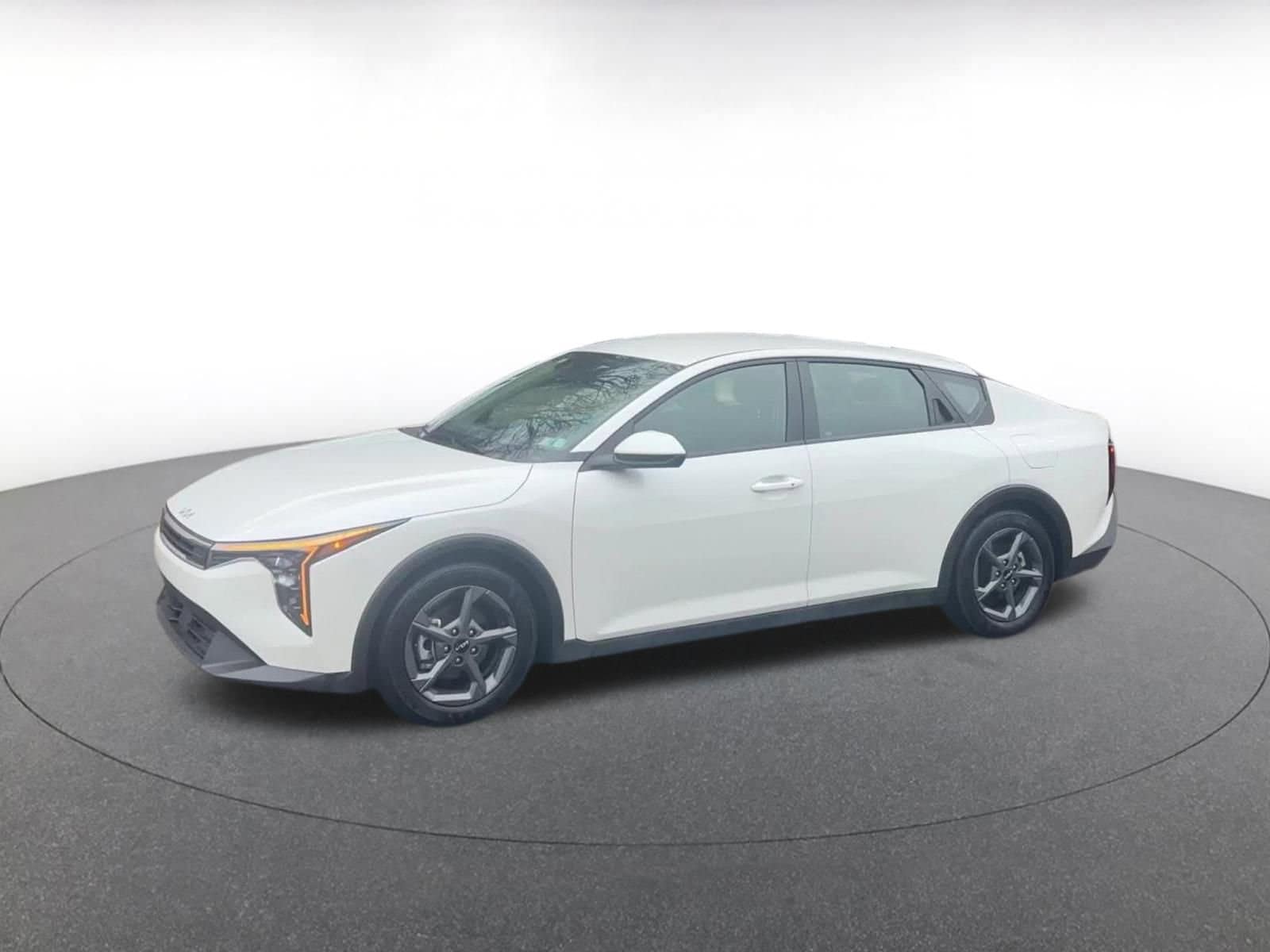 Thumbnail: 2025 Kia K4 - 8