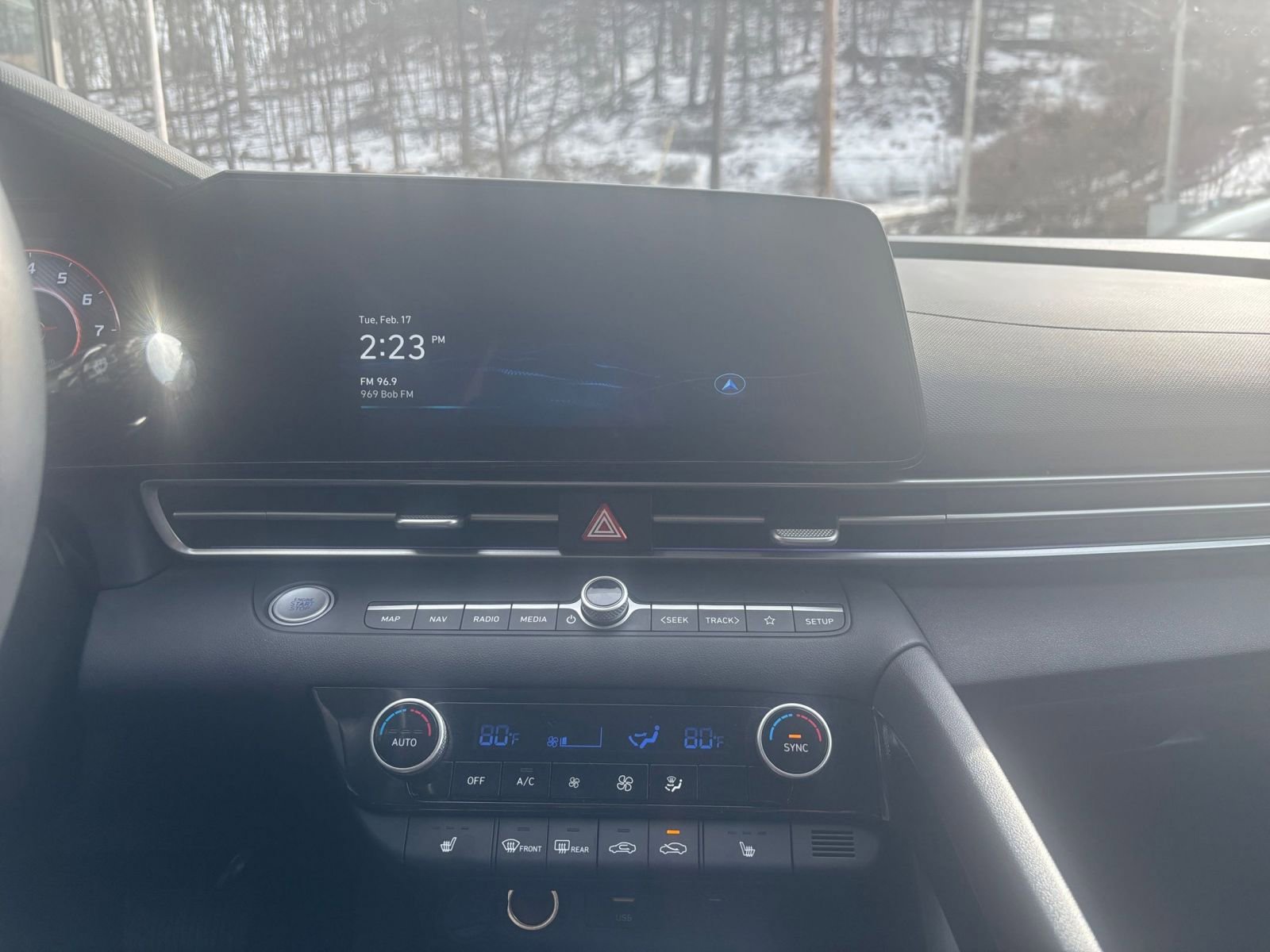 Thumbnail: 2025 Hyundai Elantra - 17