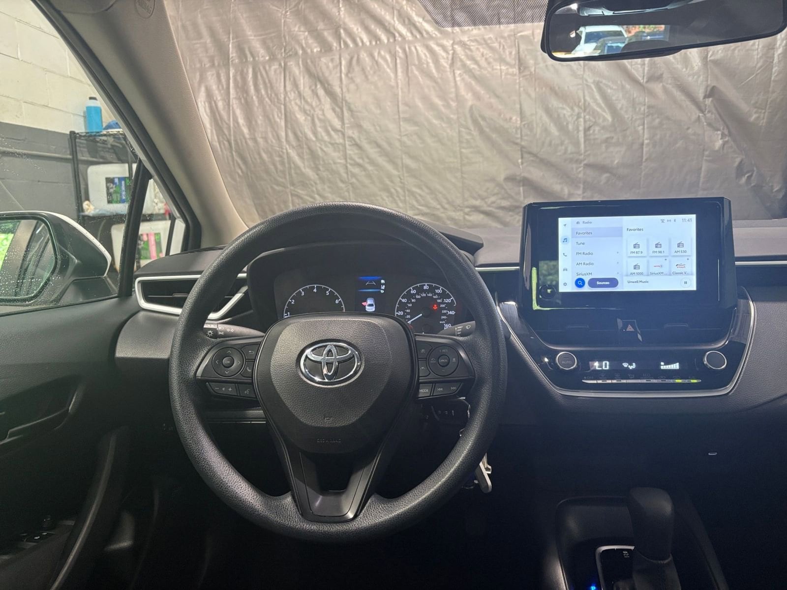 Thumbnail: 2024 Toyota Corolla - 32
