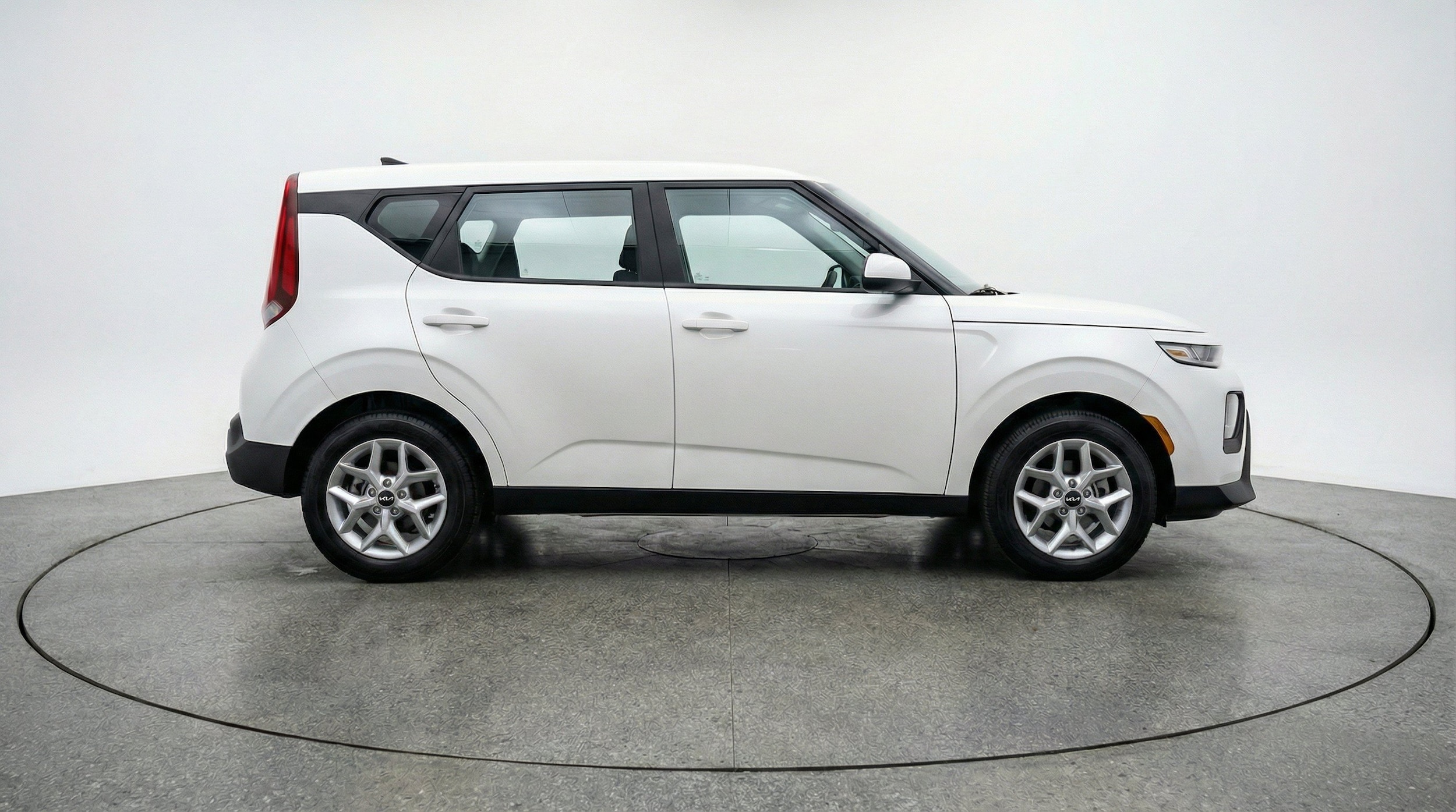 Thumbnail: 2025 Kia Soul - 14