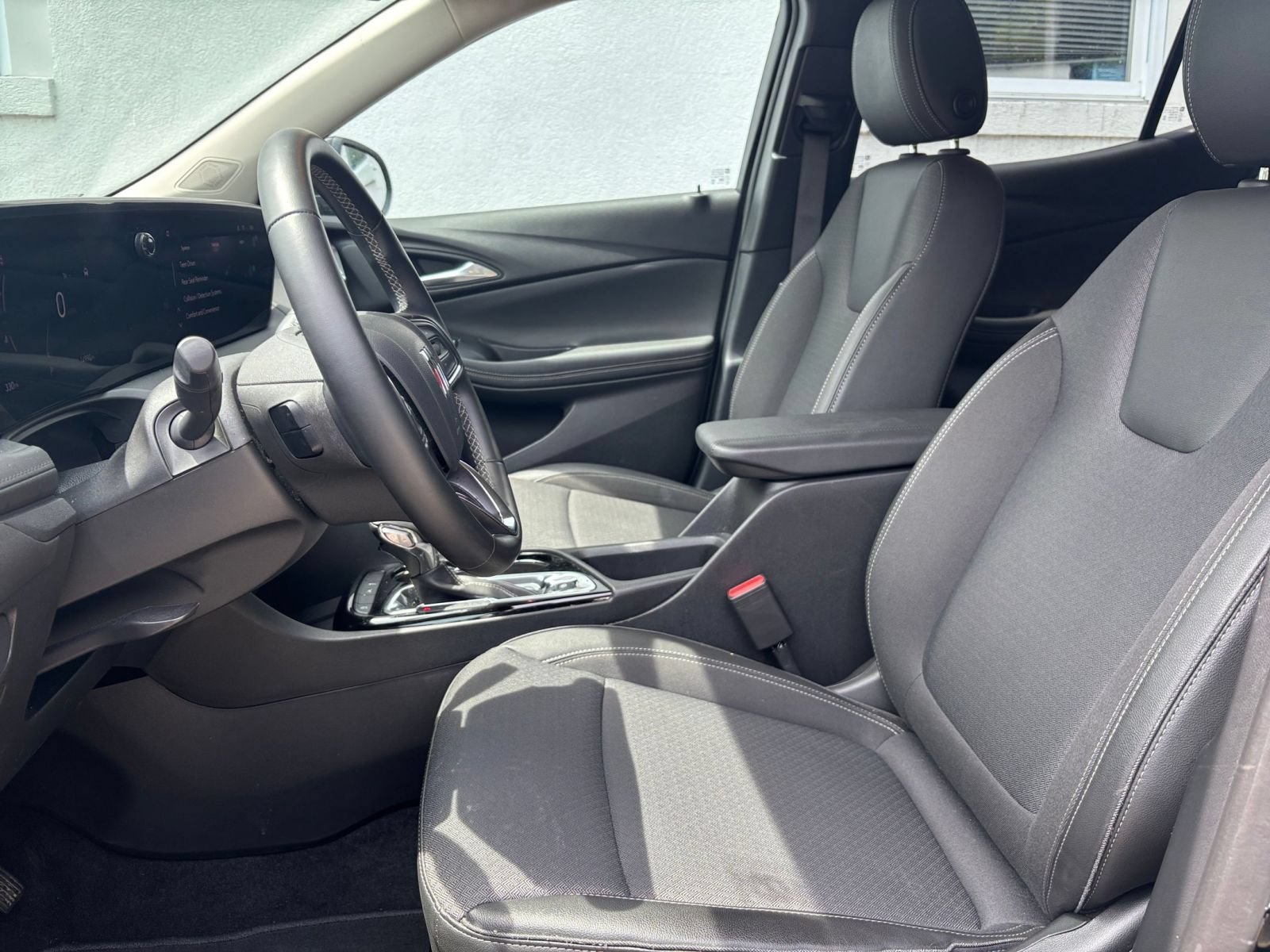 Thumbnail: 2026 Buick Encore GX - 35