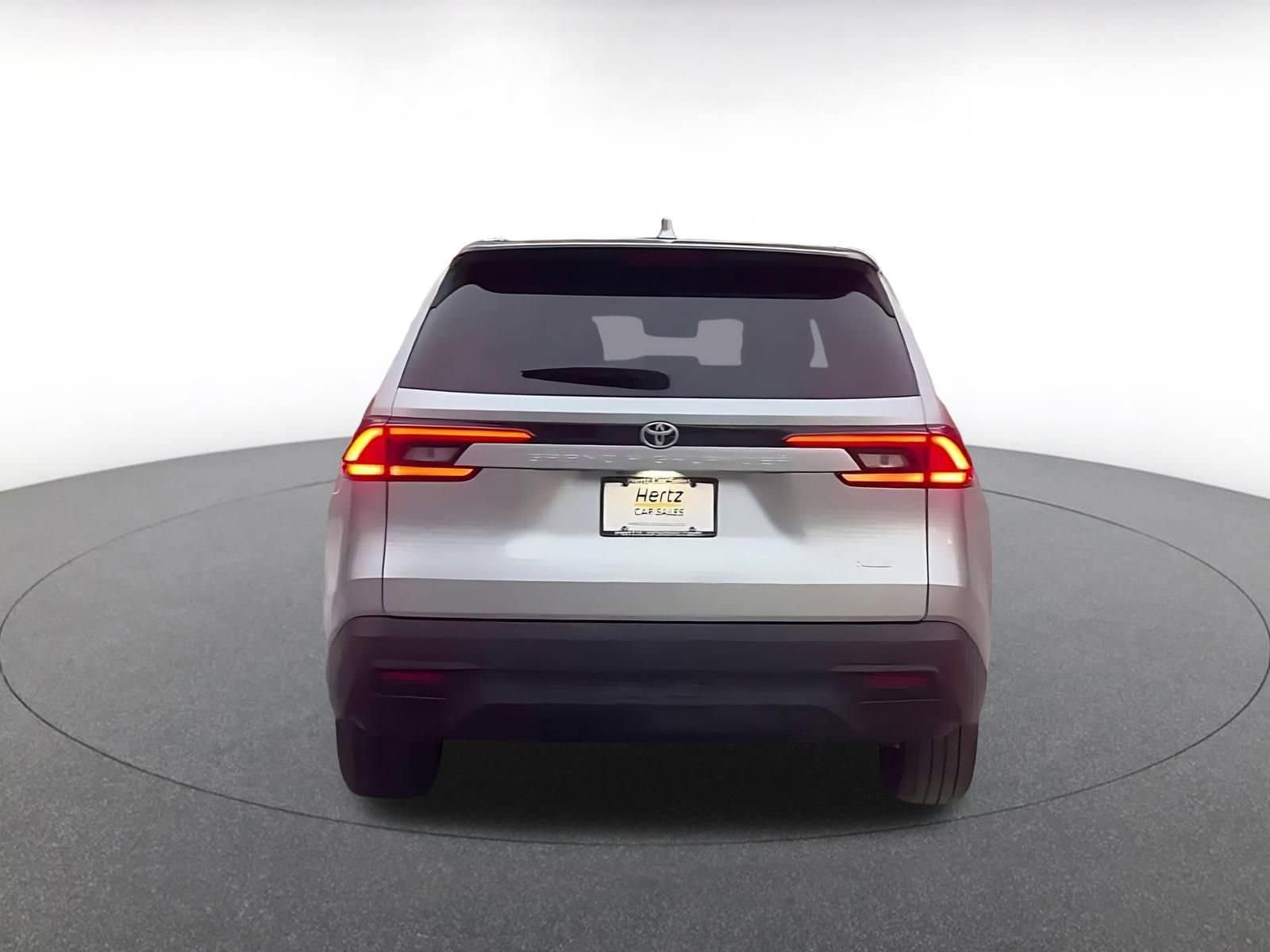 Thumbnail: 2025 Toyota Grand Highlander - 12