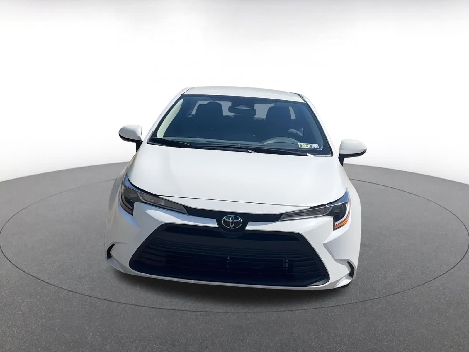 Thumbnail: 2024 Toyota Corolla - 4