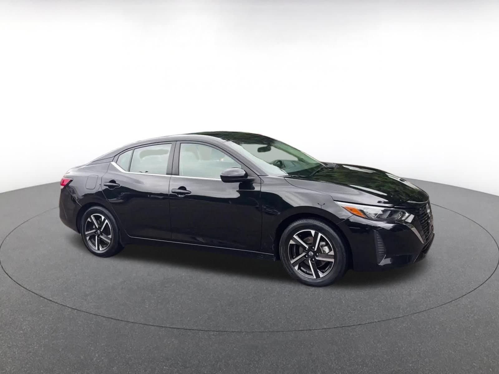 Thumbnail: 2025 Nissan Sentra - 2