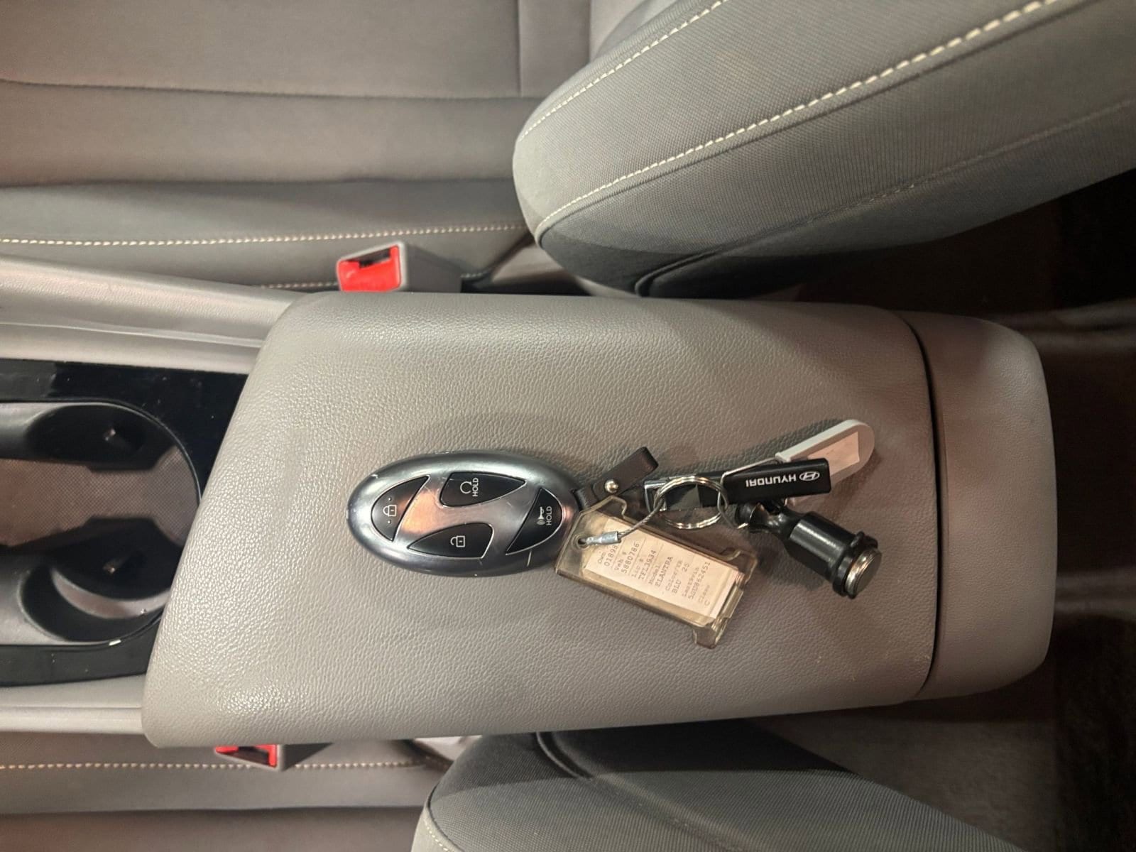 Thumbnail: 2025 Hyundai Elantra - 22