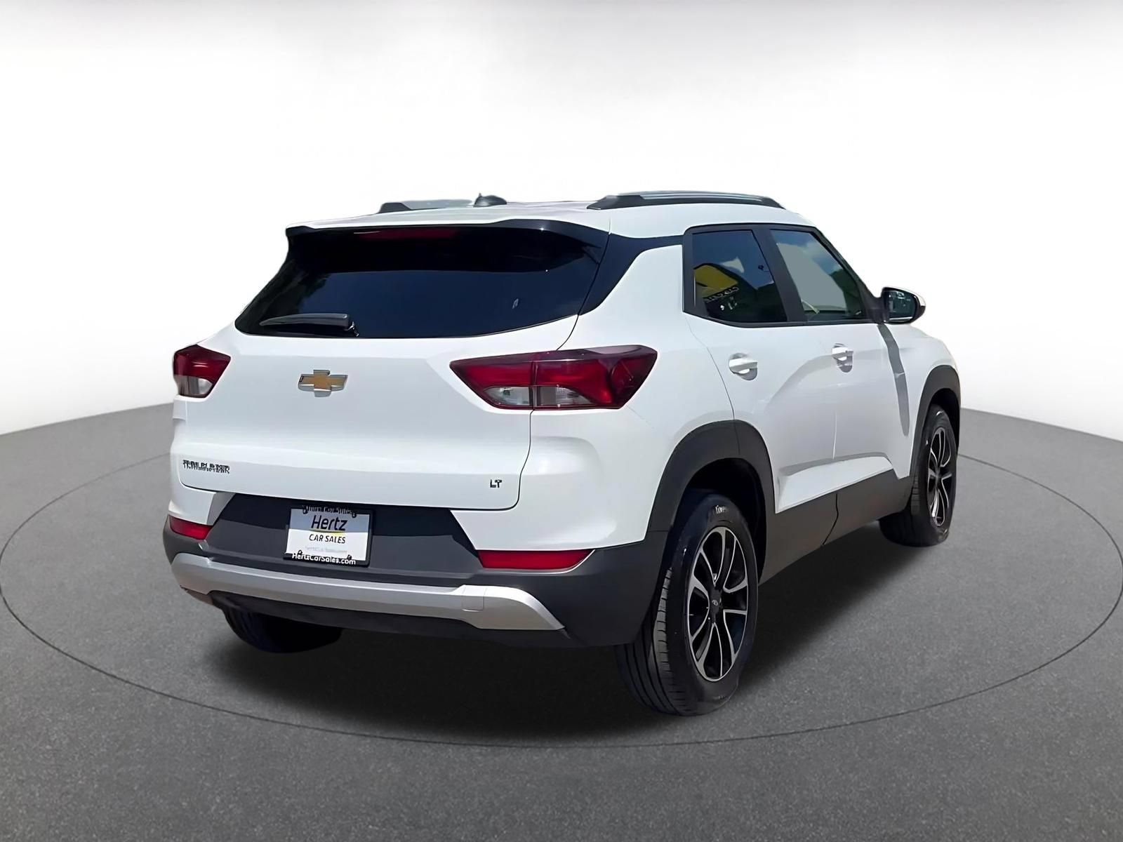 Thumbnail: 2025 Chevrolet TrailBlazer - 14