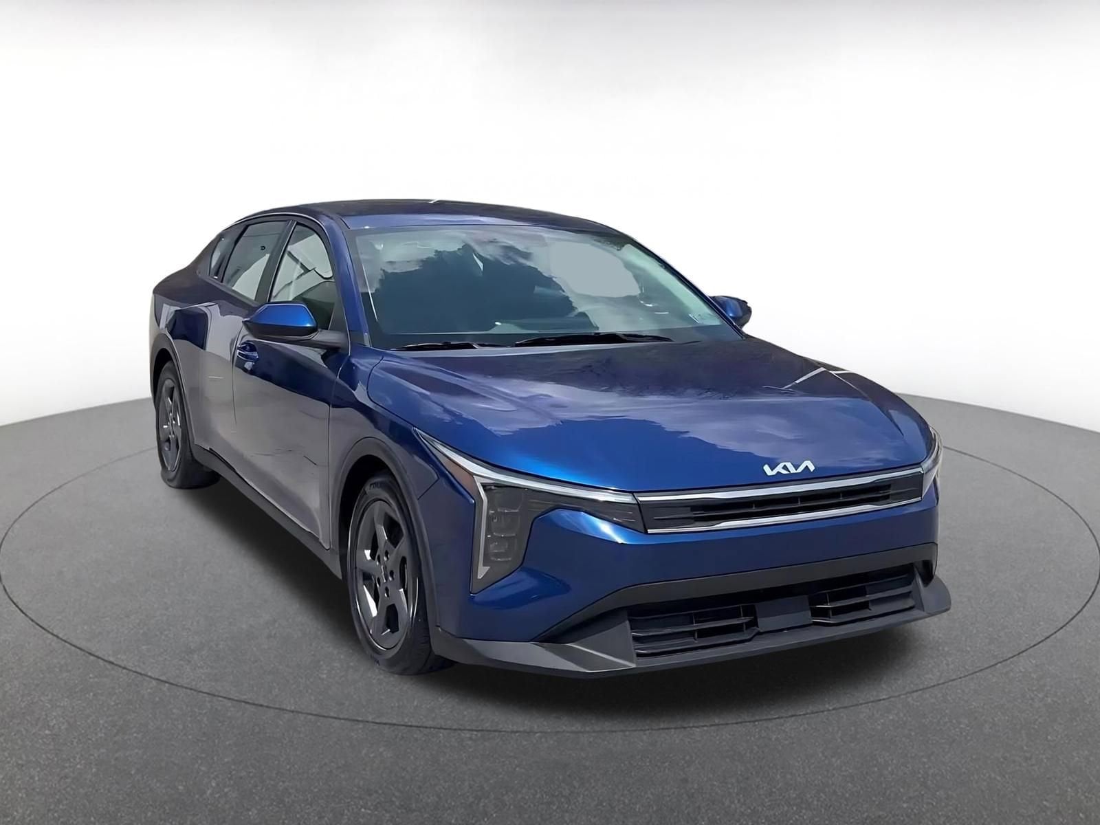 Thumbnail: 2025 Kia K4 - 3