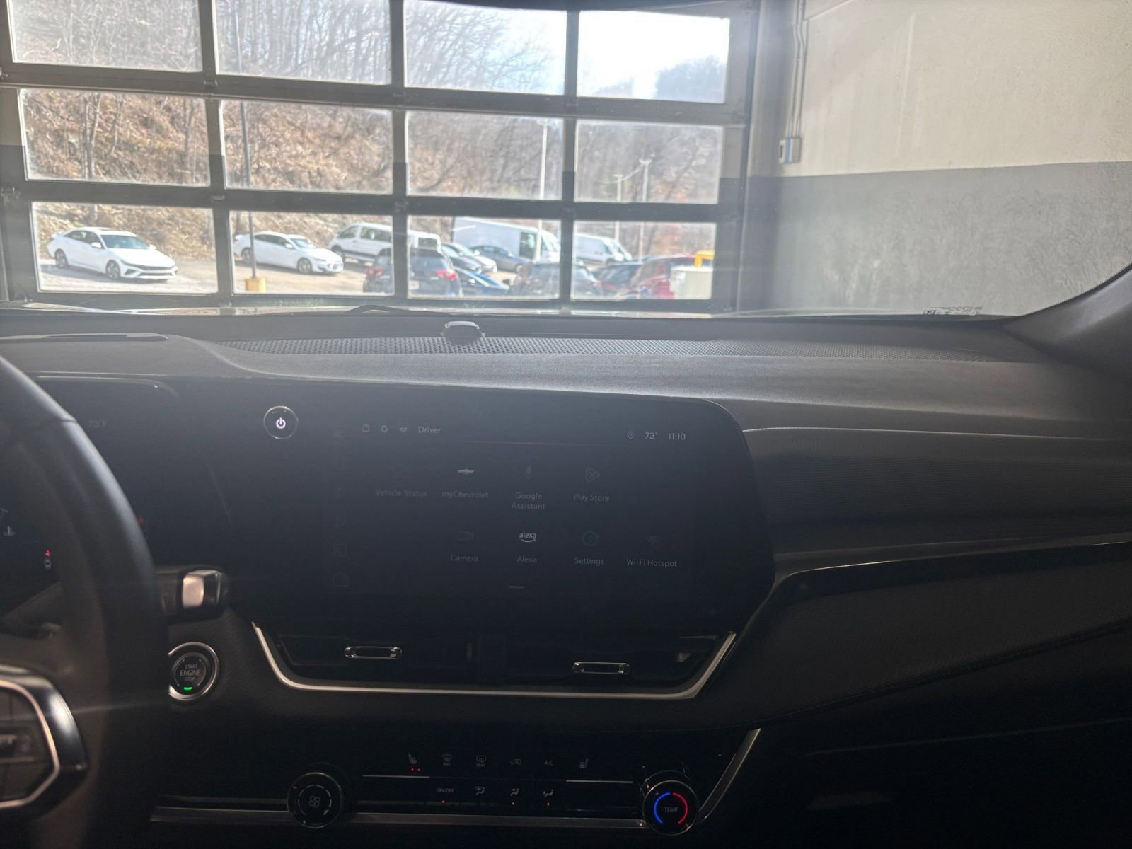 Thumbnail: 2025 Chevrolet Equinox - 17