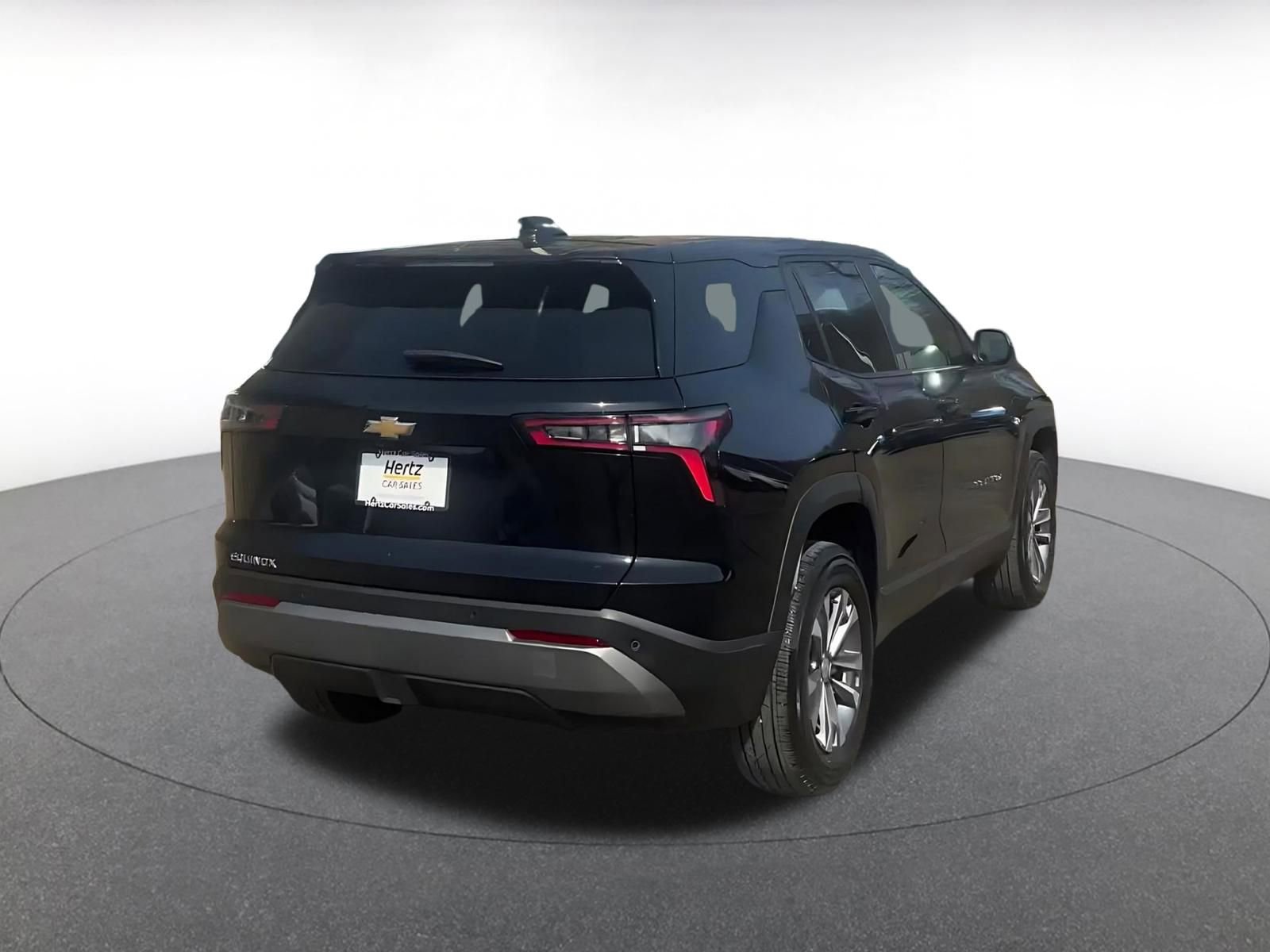 Thumbnail: 2025 Chevrolet Equinox - 12