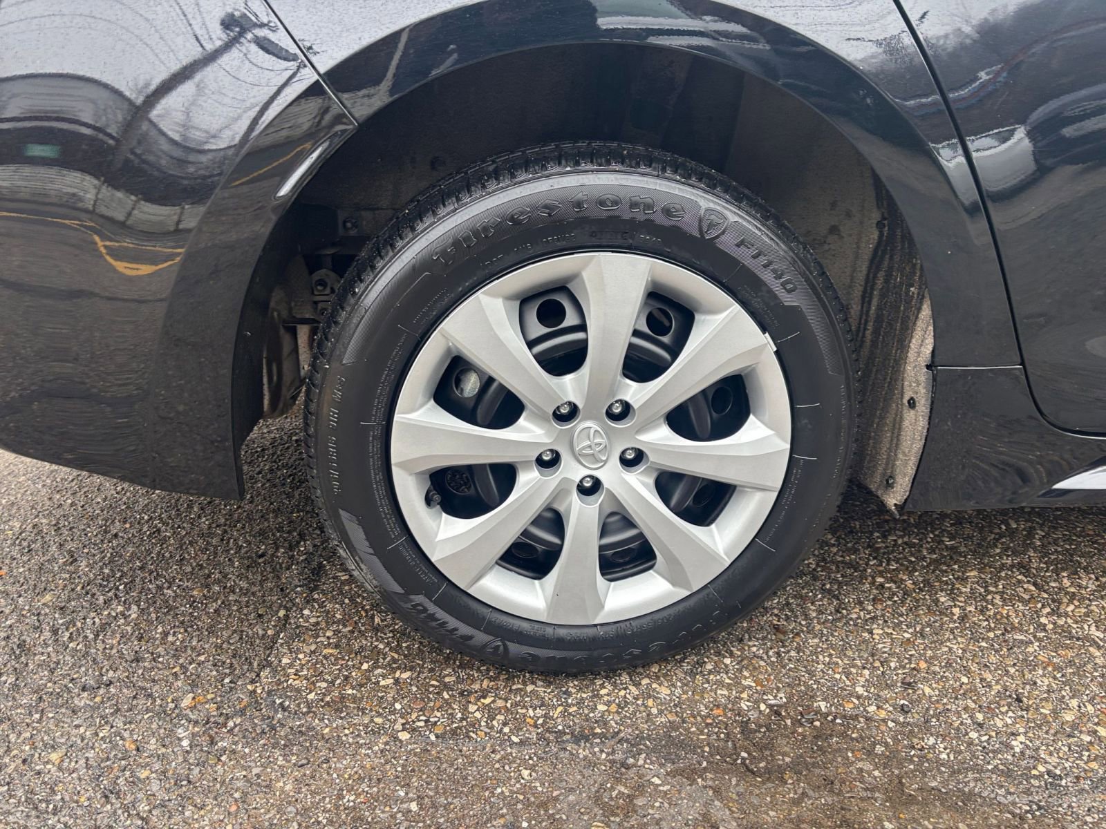 Thumbnail: 2025 Toyota Corolla - 29