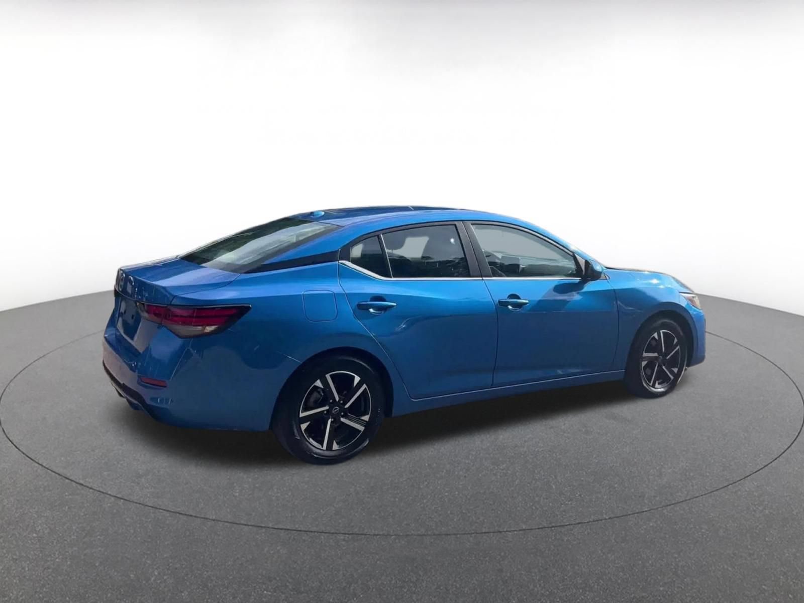 Thumbnail: 2025 Nissan Sentra - 14
