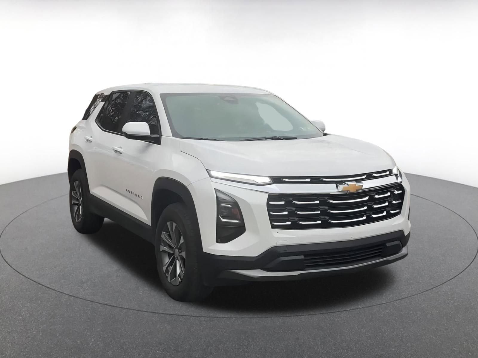 Thumbnail: 2025 Chevrolet Equinox - 3