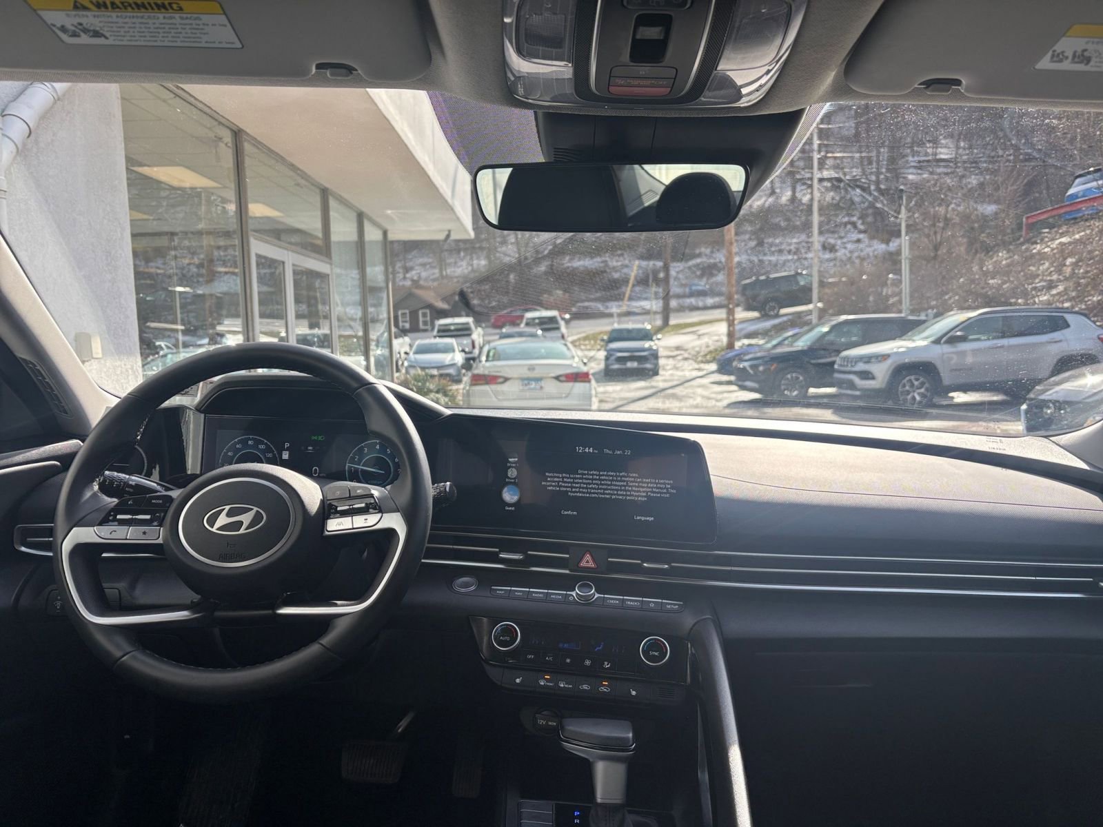 Thumbnail: 2025 Hyundai Elantra - 35