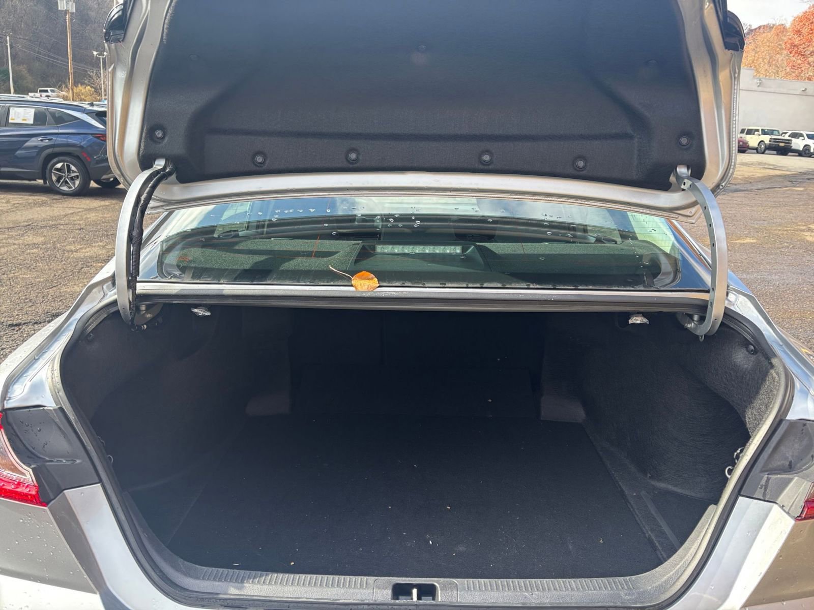 Thumbnail: 2025 Toyota Camry - 30