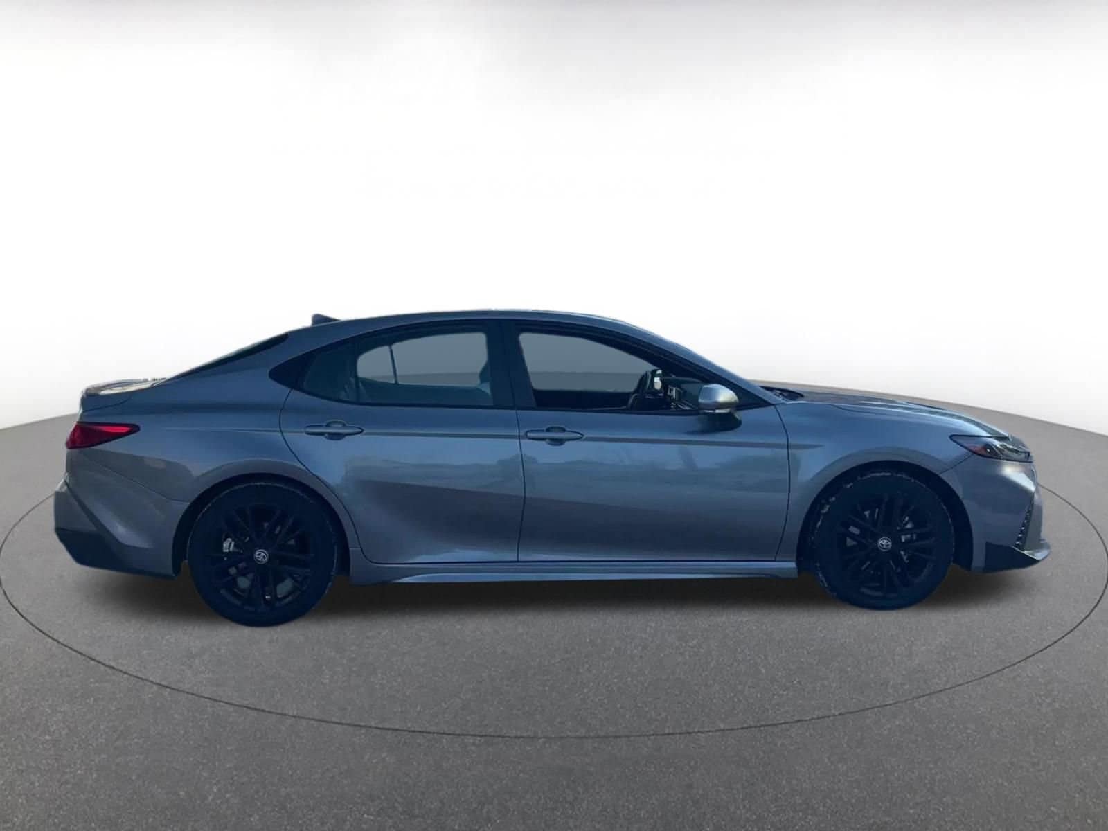 Thumbnail: 2025 Toyota Camry - 15