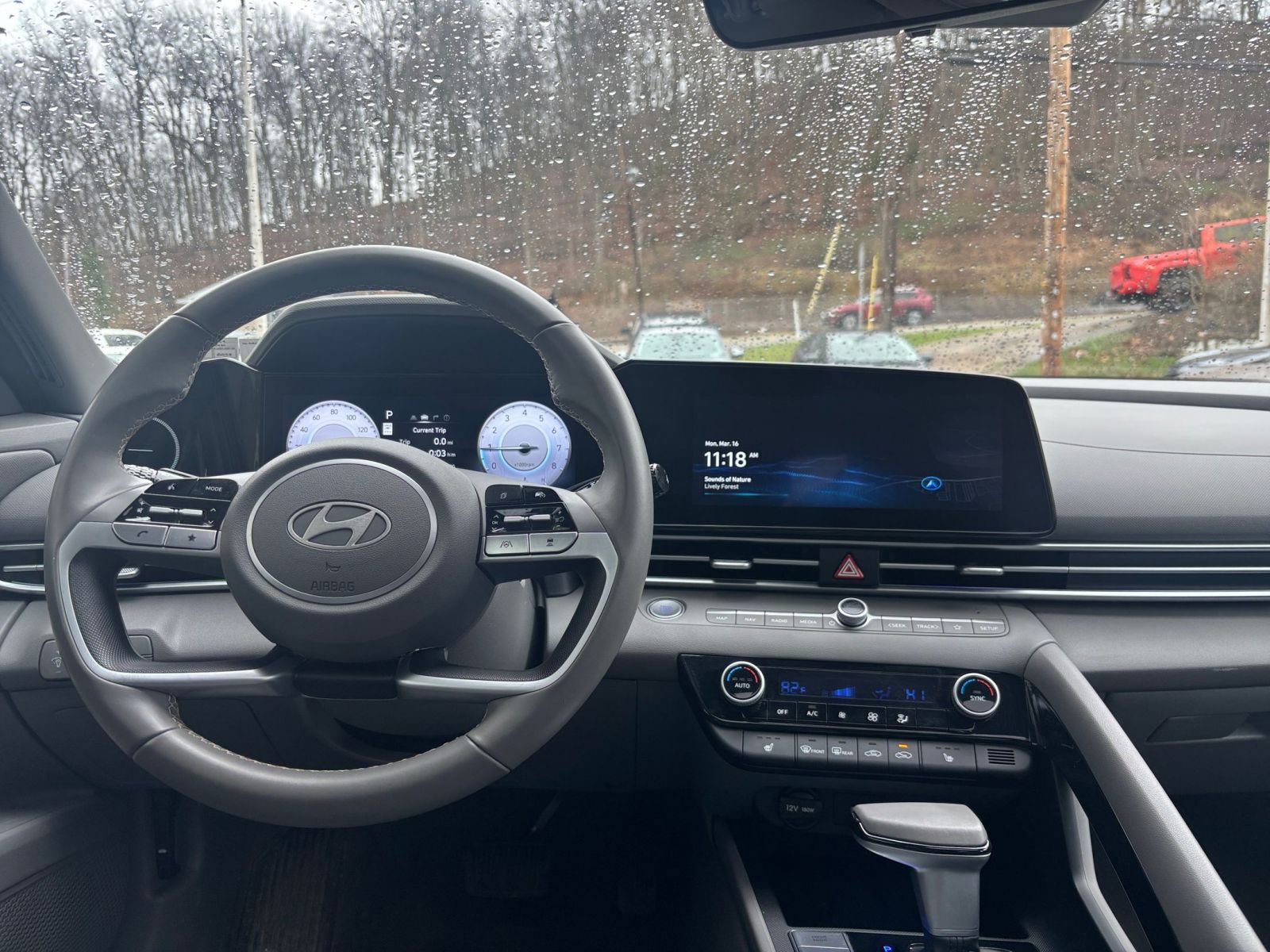 Thumbnail: 2025 Hyundai Elantra - 35