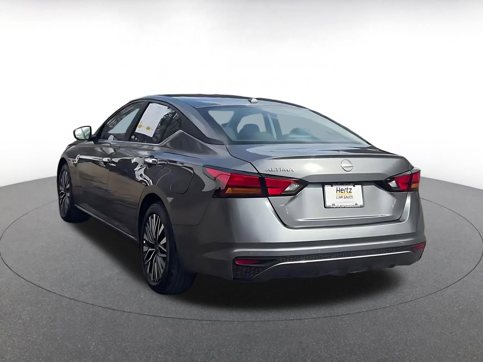 Thumbnail: 2025 Nissan Altima - 11