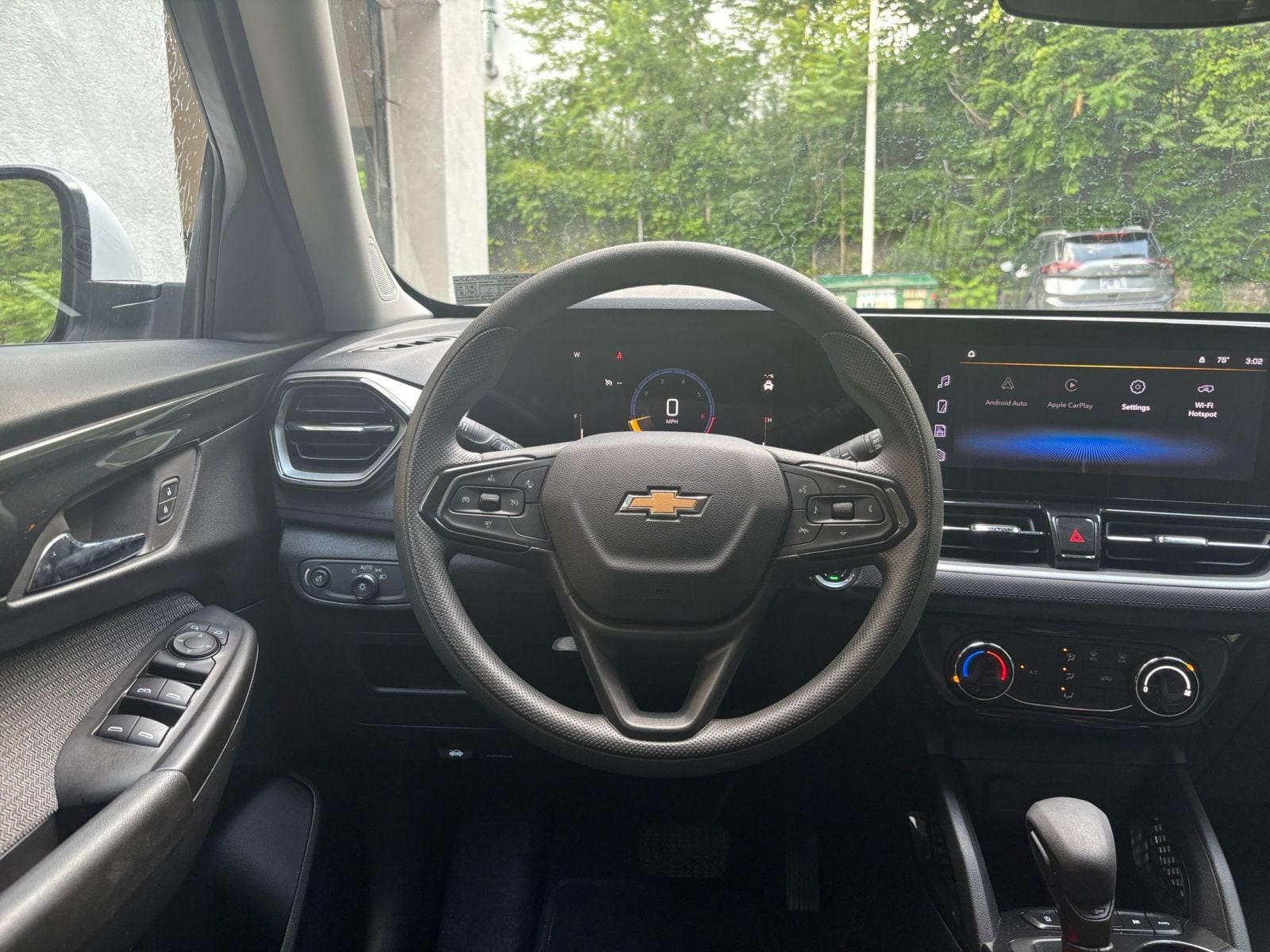 Thumbnail: 2025 Chevrolet TrailBlazer - 33