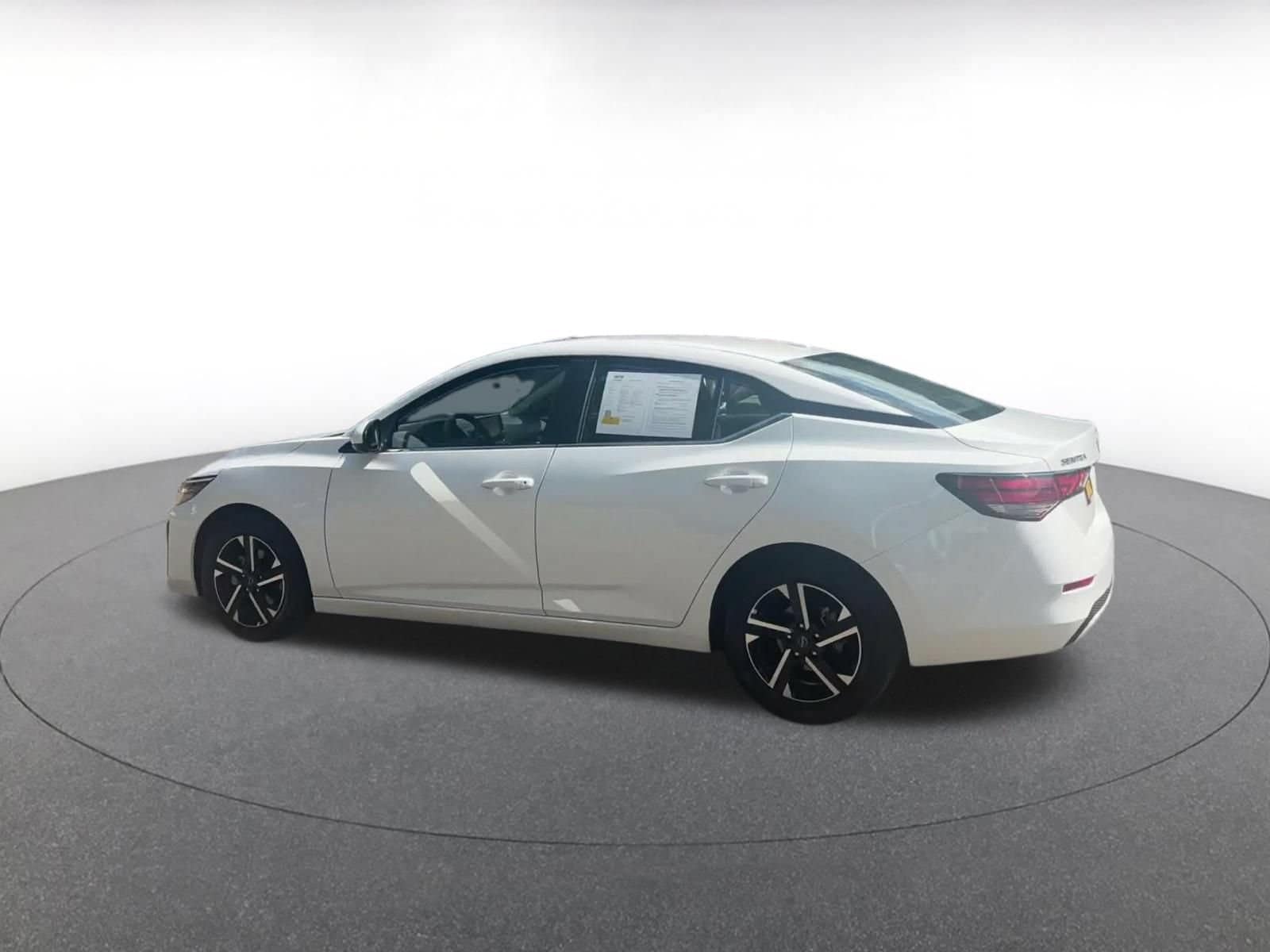 Thumbnail: 2025 Nissan Sentra - 8