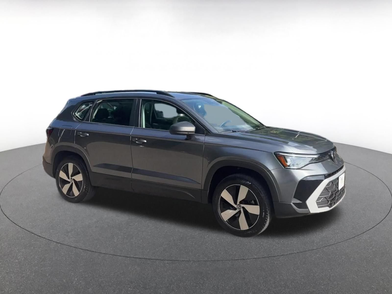 Thumbnail: 2026 Volkswagen Taos - 2