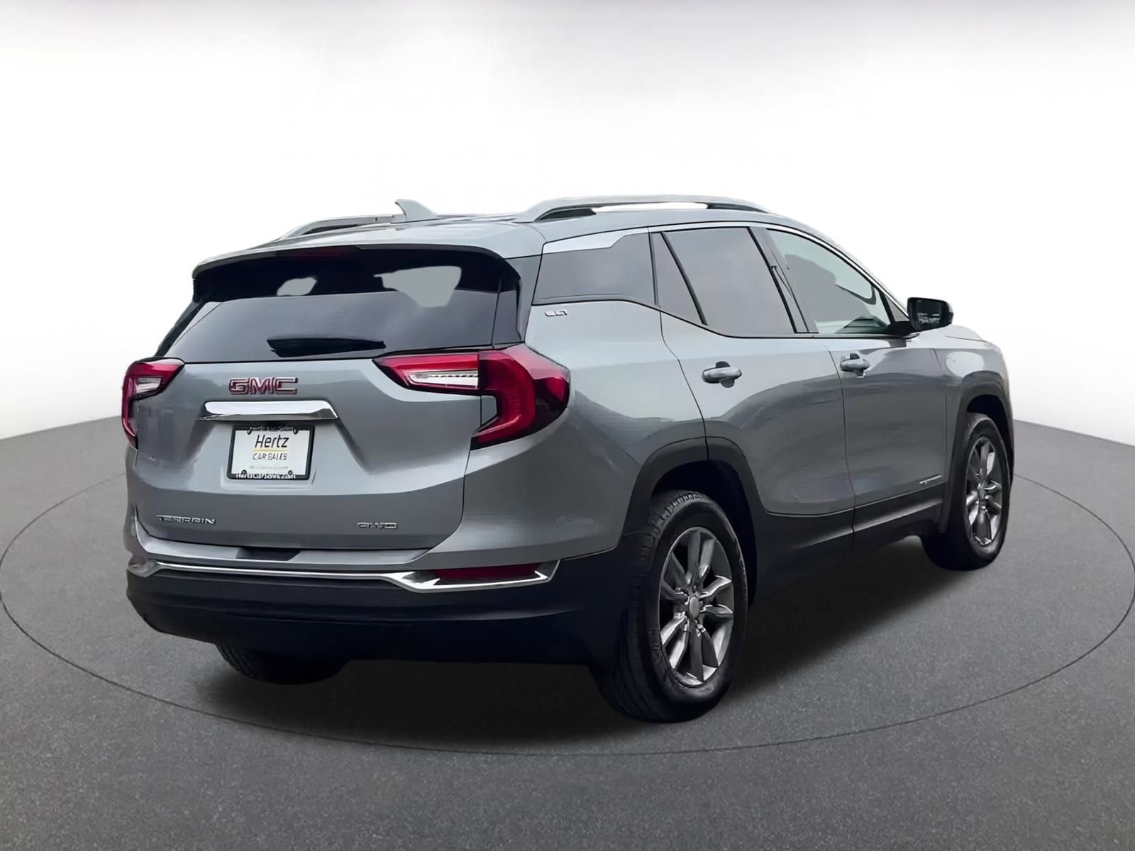 Thumbnail: 2024 GMC Terrain - 16