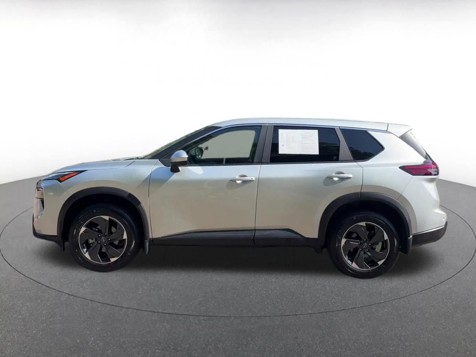 Thumbnail: 2024 Nissan Rogue - 9